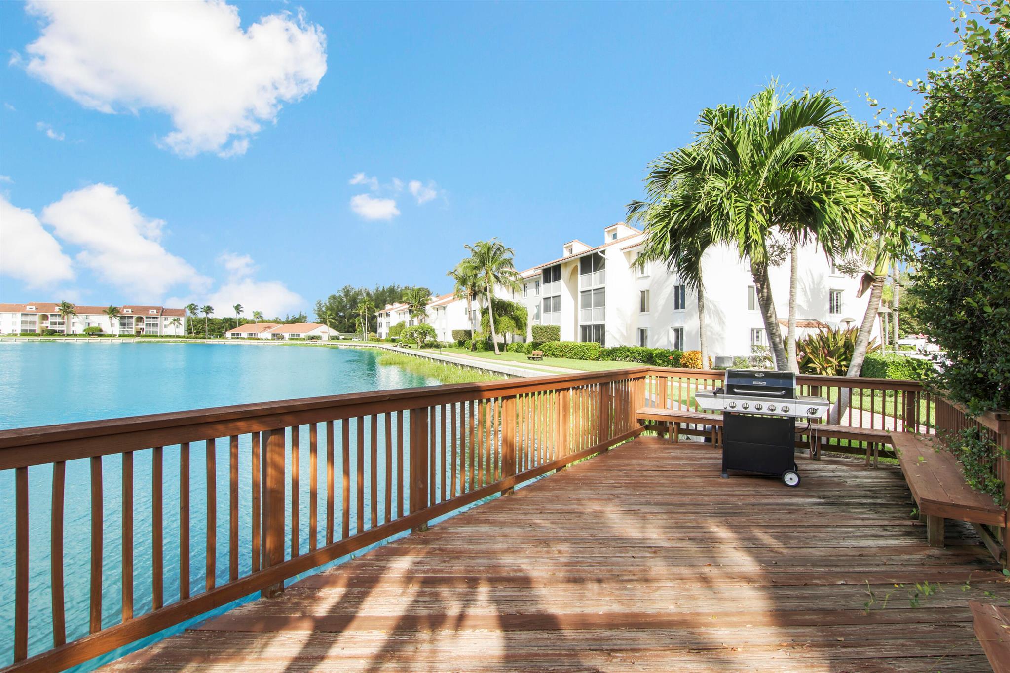 JENSEN BEACH CLUB - Residential