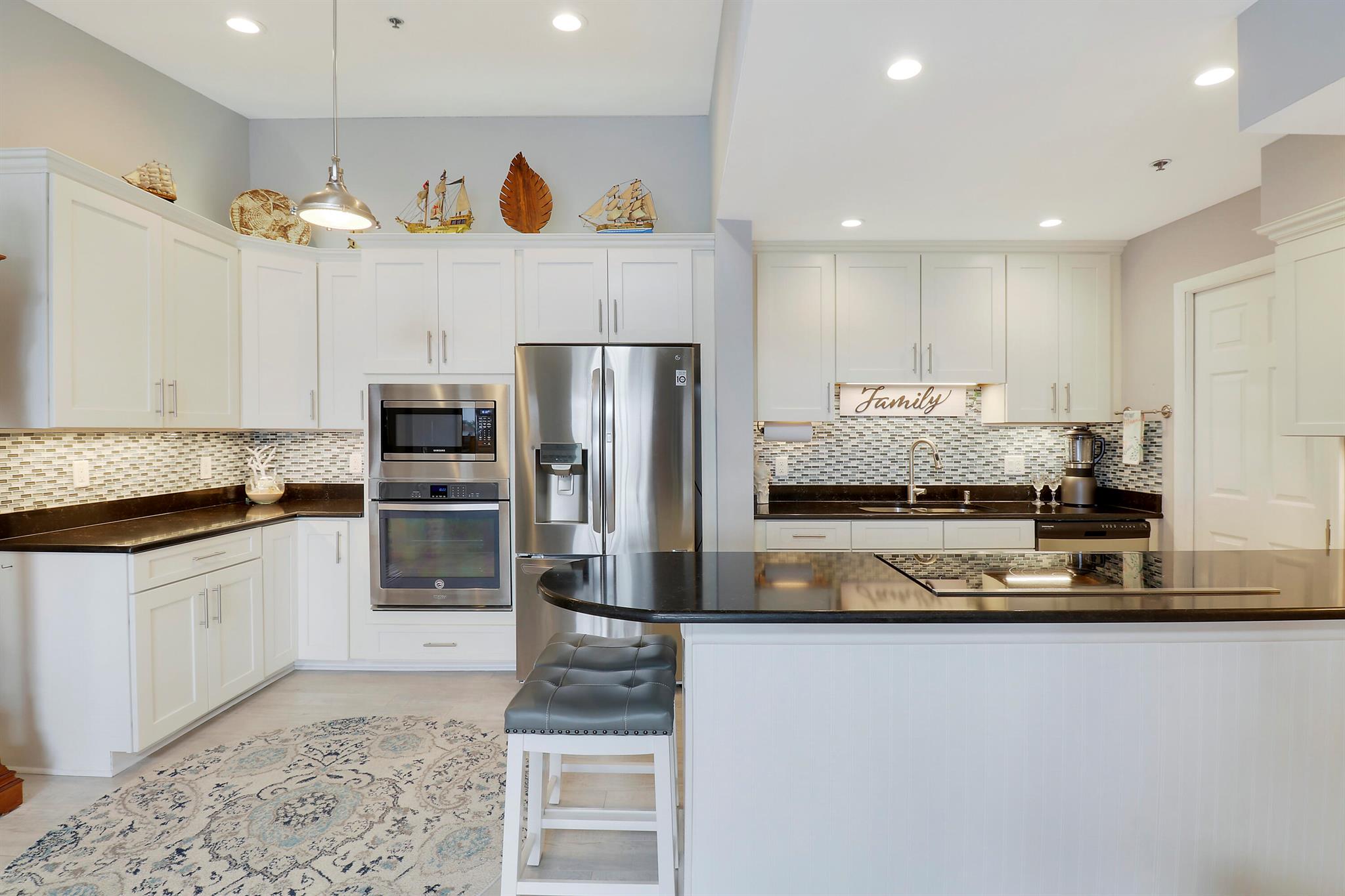 JENSEN BEACH CLUB - Residential