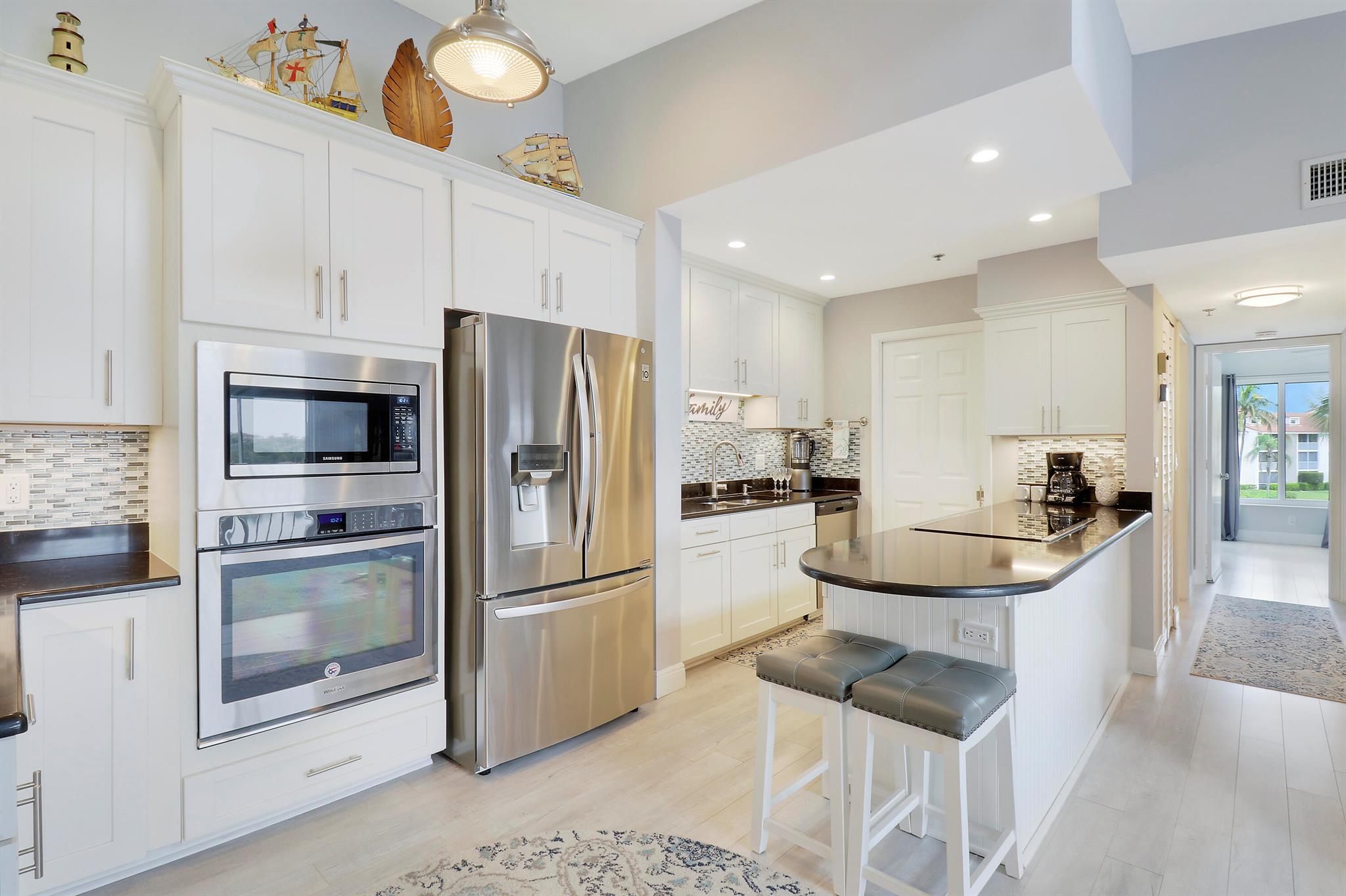 JENSEN BEACH CLUB - Residential