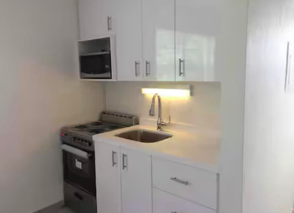 Photo of 41 NE 1st Avenue #1-4, Dania Beach, FL 33004 (MLS # B26021386)