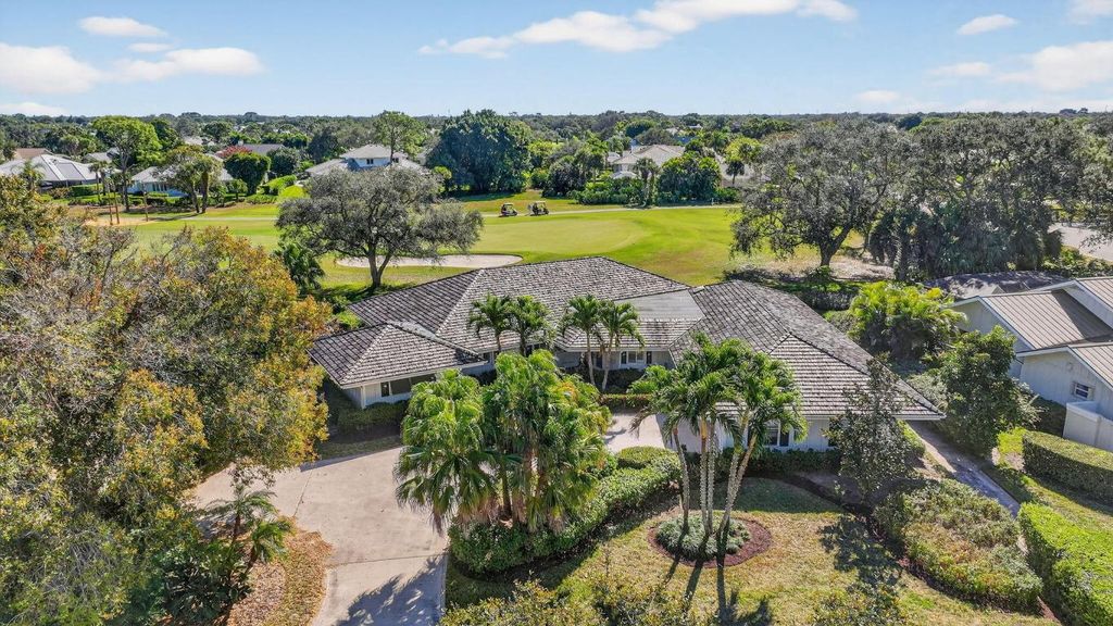 Photo of 5610 SE Winged Foot Drive, Stuart, FL 34997 (MLS # R11153318)