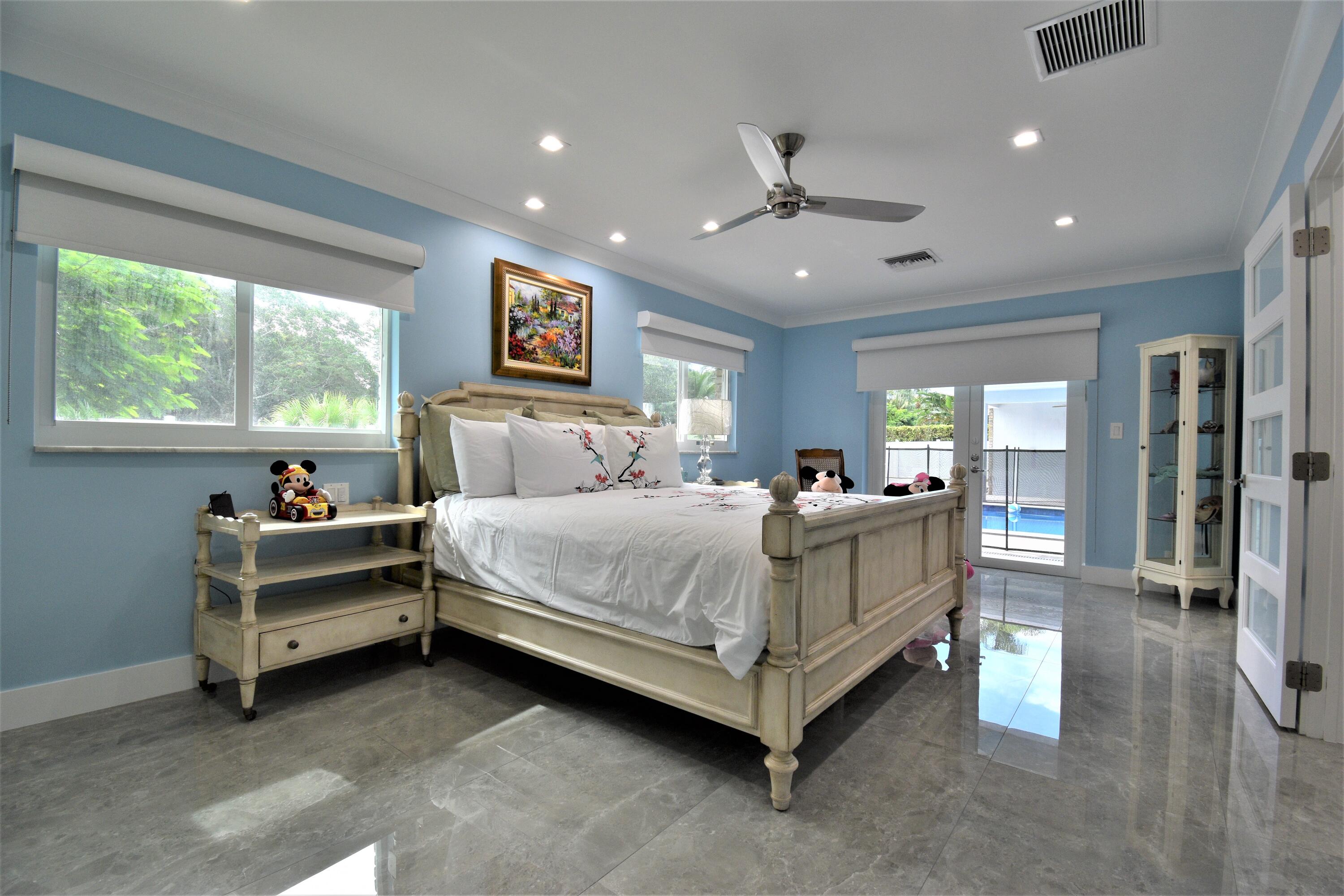 ESTANCIA II OF VIA VERDE - Residential