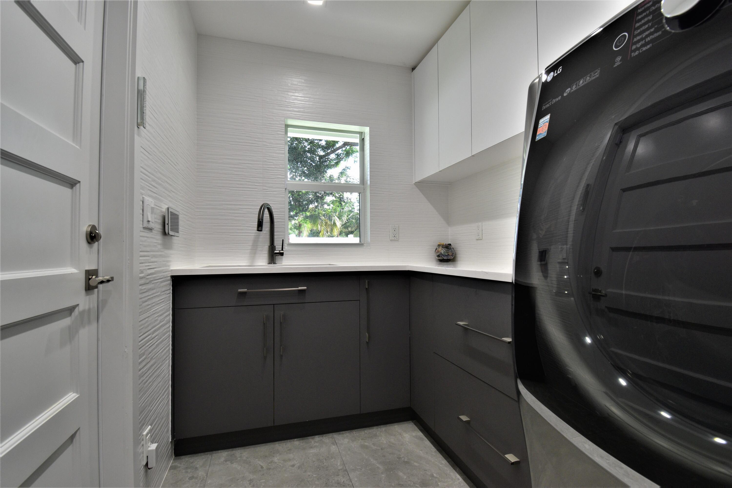 ESTANCIA II OF VIA VERDE - Residential