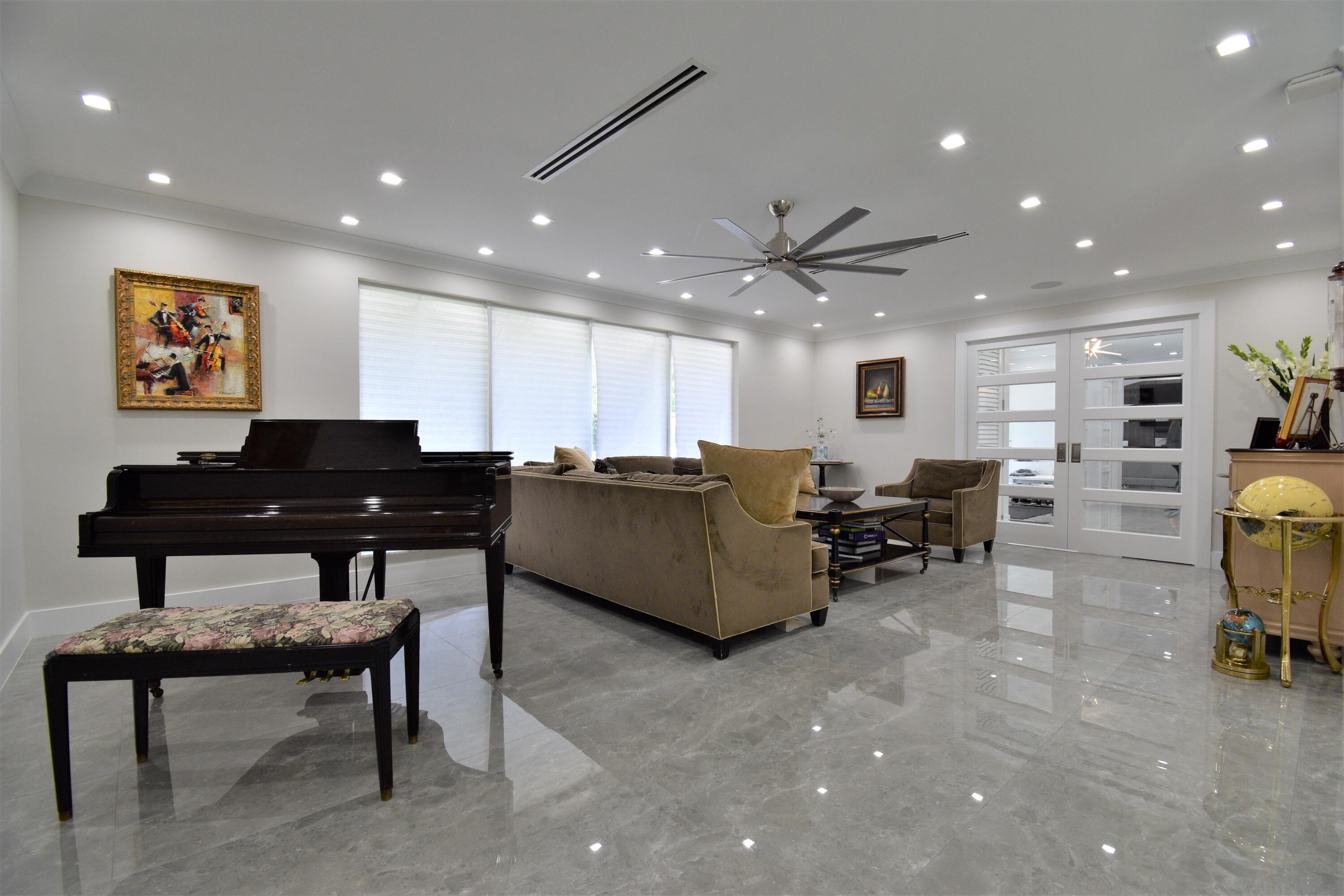 ESTANCIA II OF VIA VERDE - Residential