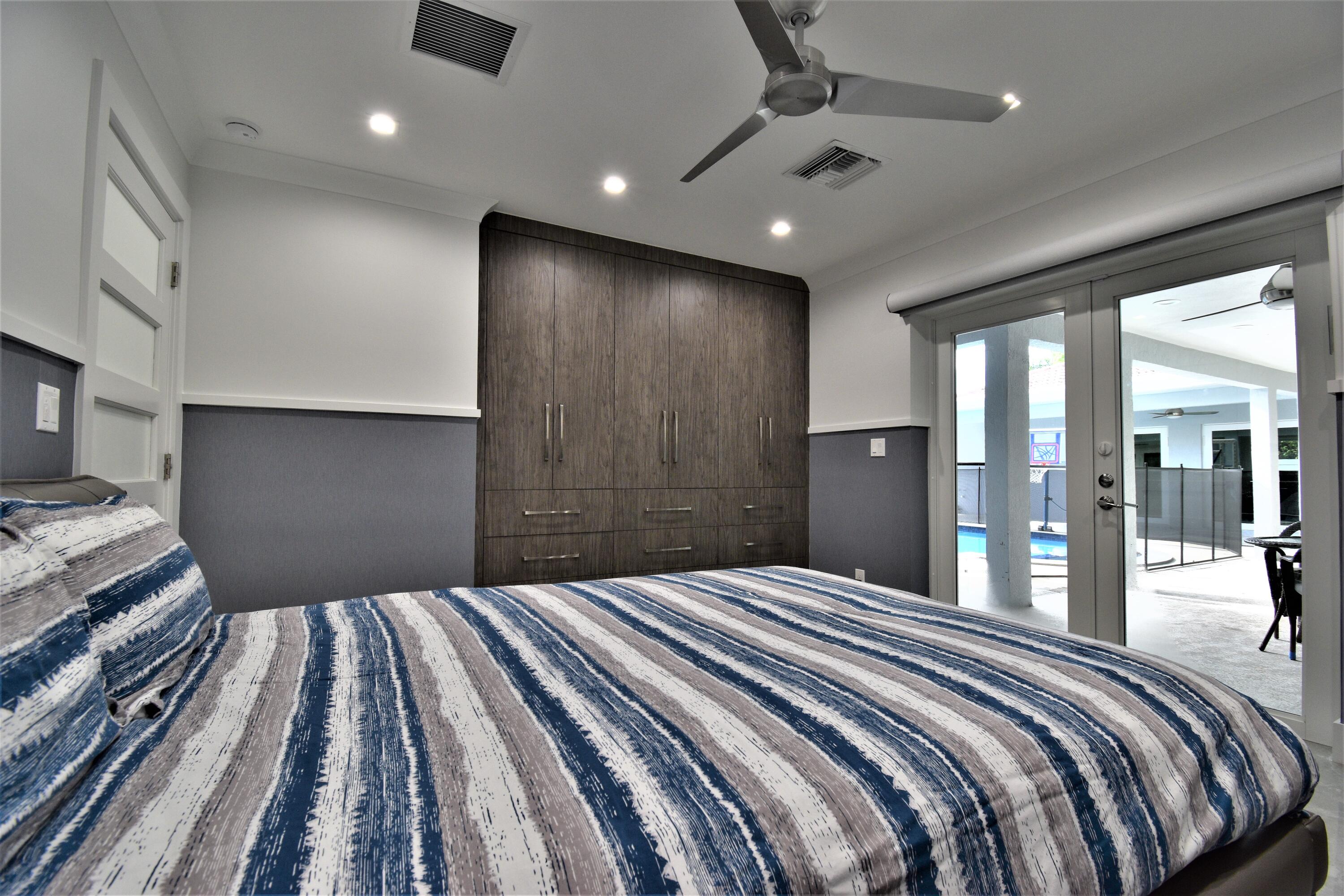 ESTANCIA II OF VIA VERDE - Residential