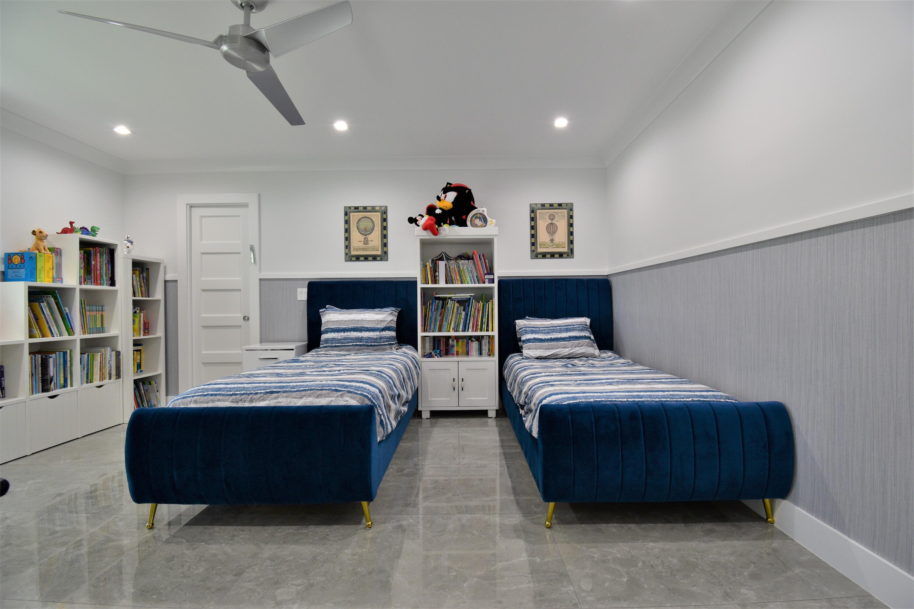 ESTANCIA II OF VIA VERDE - Residential