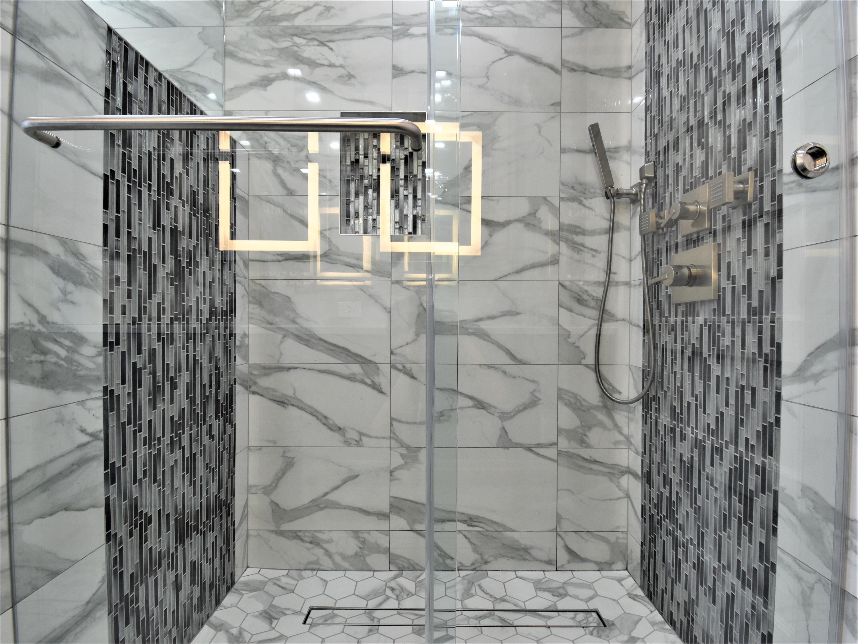 ESTANCIA II OF VIA VERDE - Residential