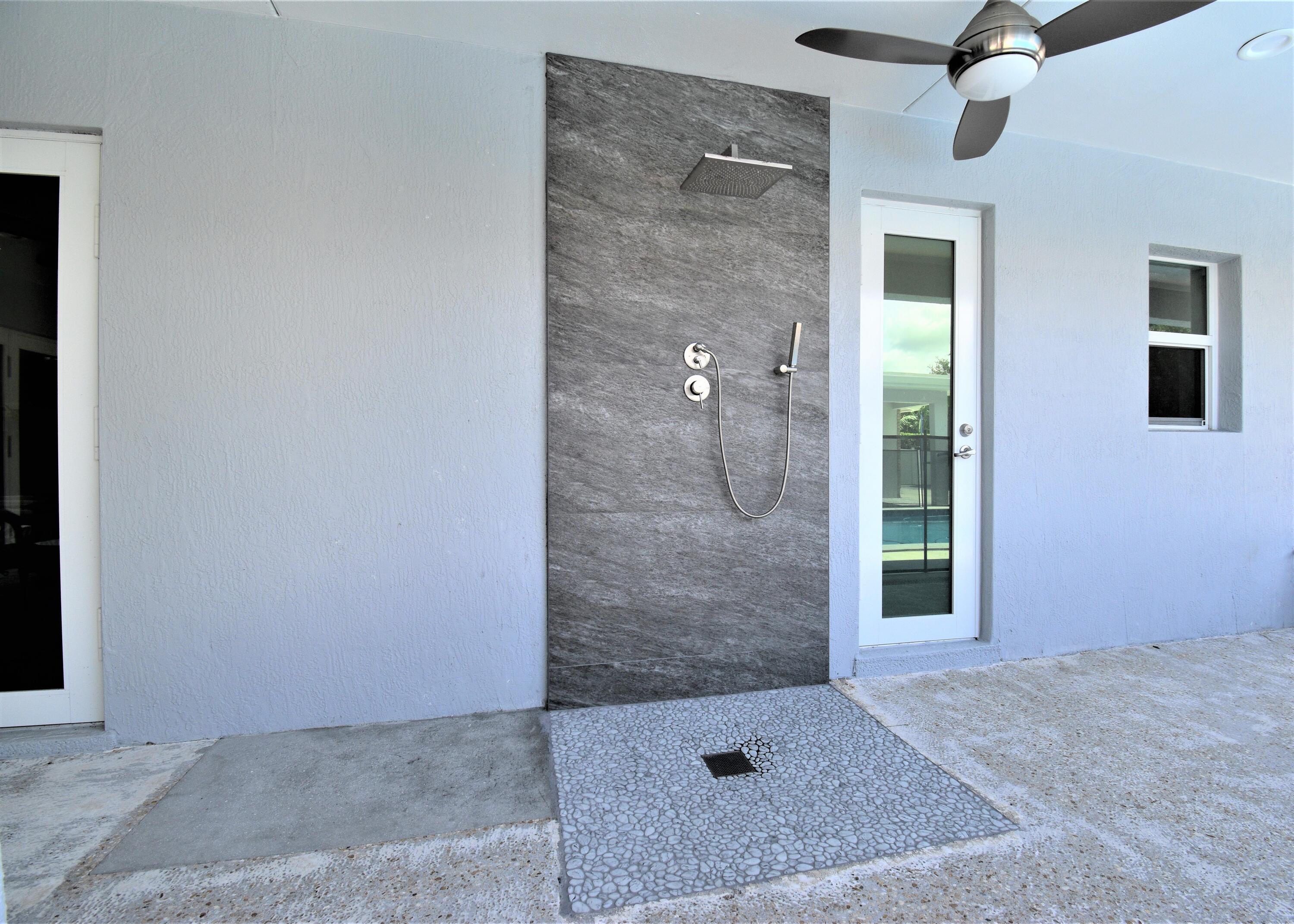 ESTANCIA II OF VIA VERDE - Residential