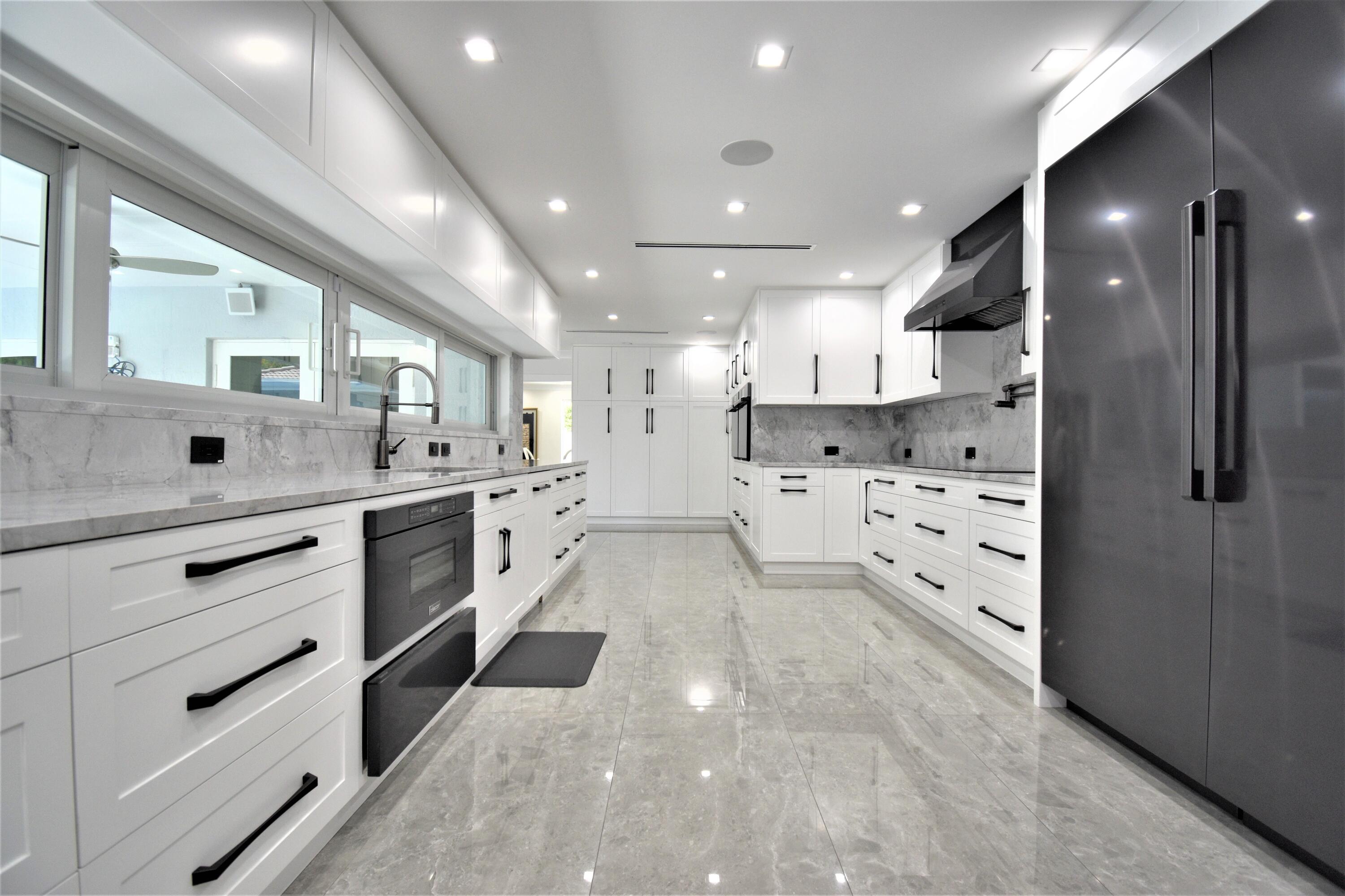 ESTANCIA II OF VIA VERDE - Residential