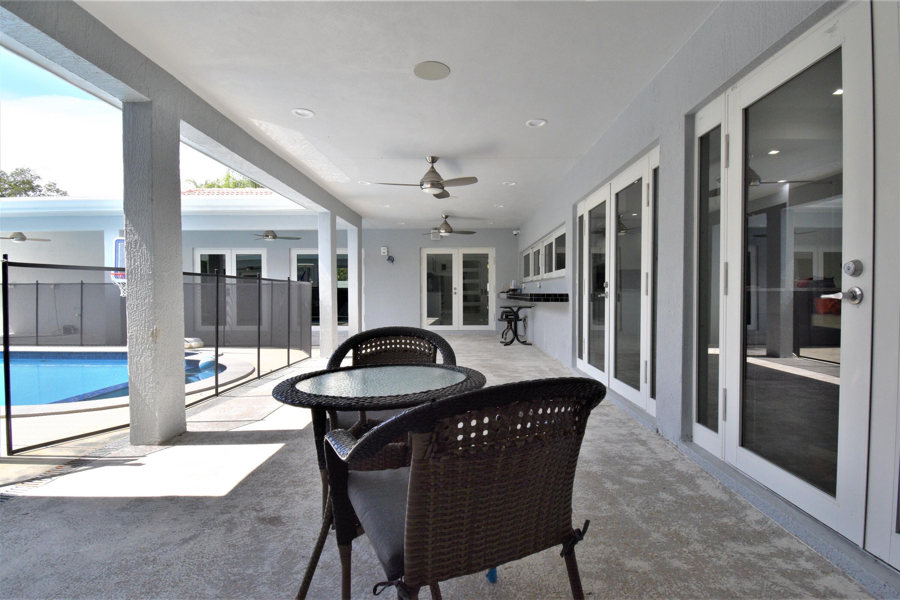 ESTANCIA II OF VIA VERDE - Residential