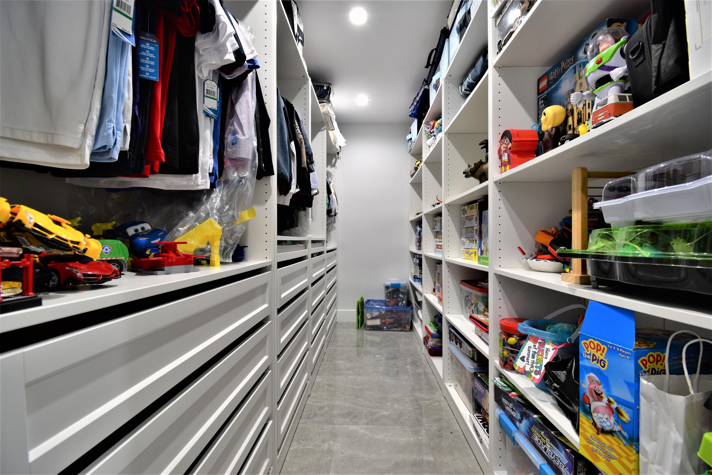 ESTANCIA II OF VIA VERDE - Residential