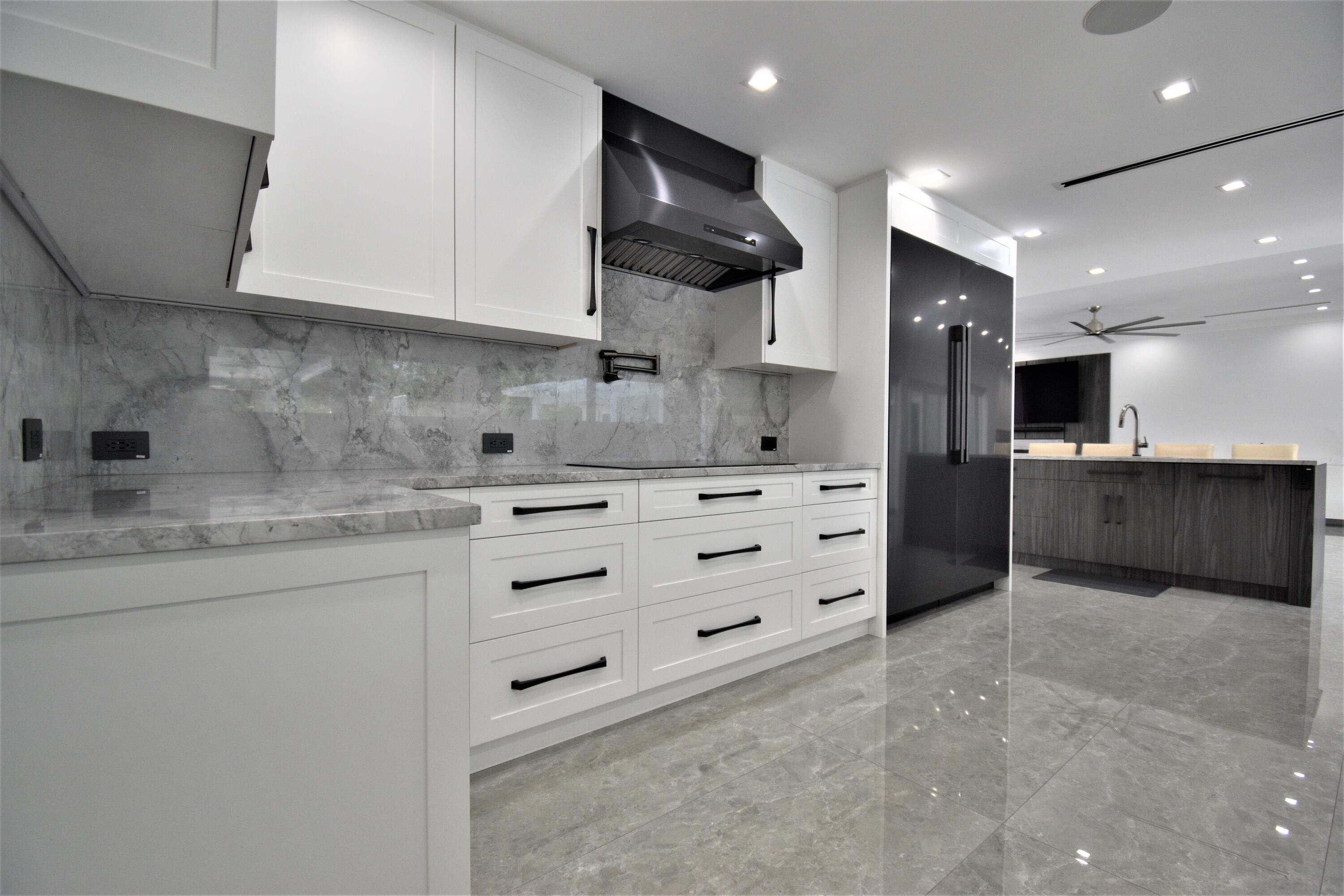 ESTANCIA II OF VIA VERDE - Residential