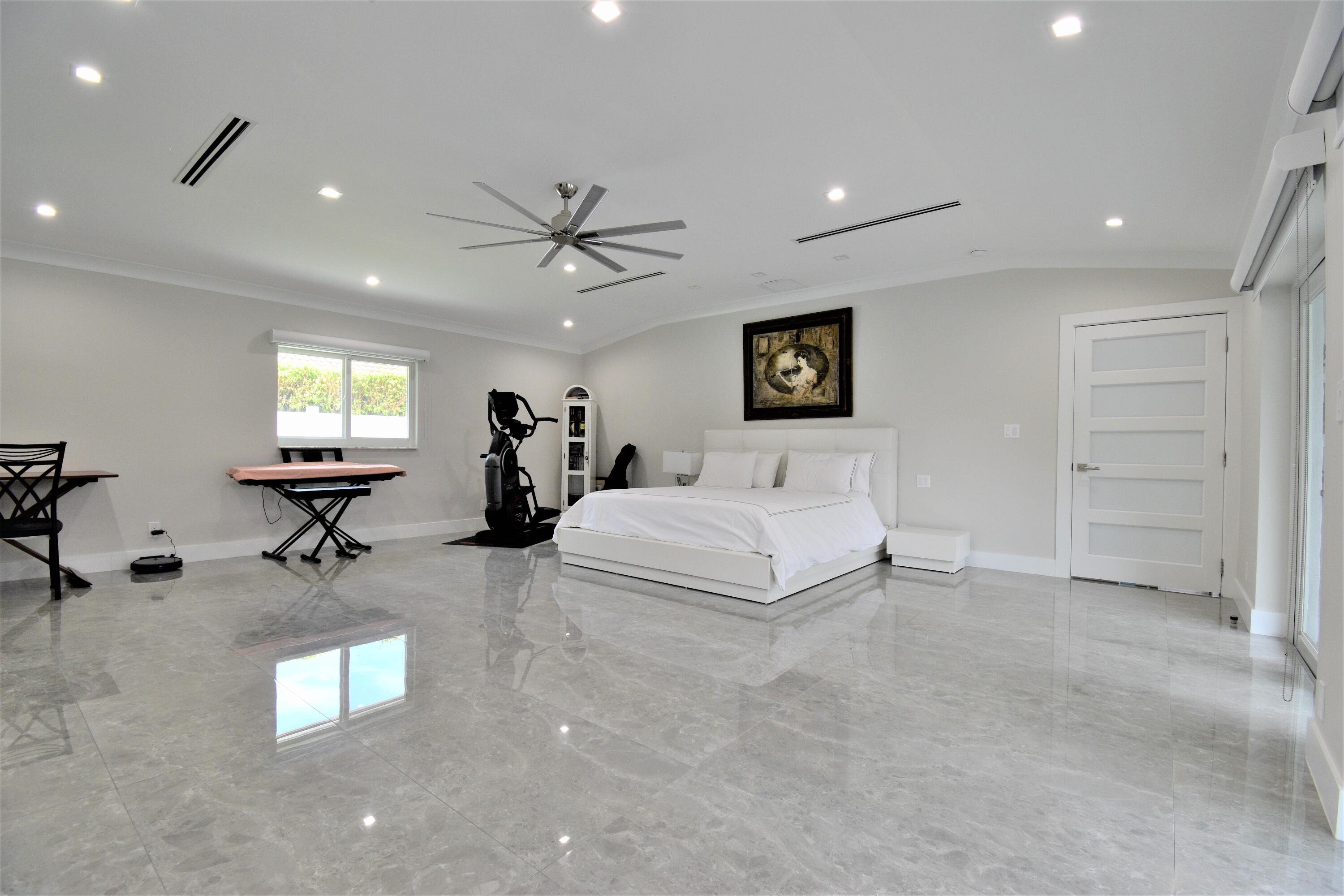 ESTANCIA II OF VIA VERDE - Residential