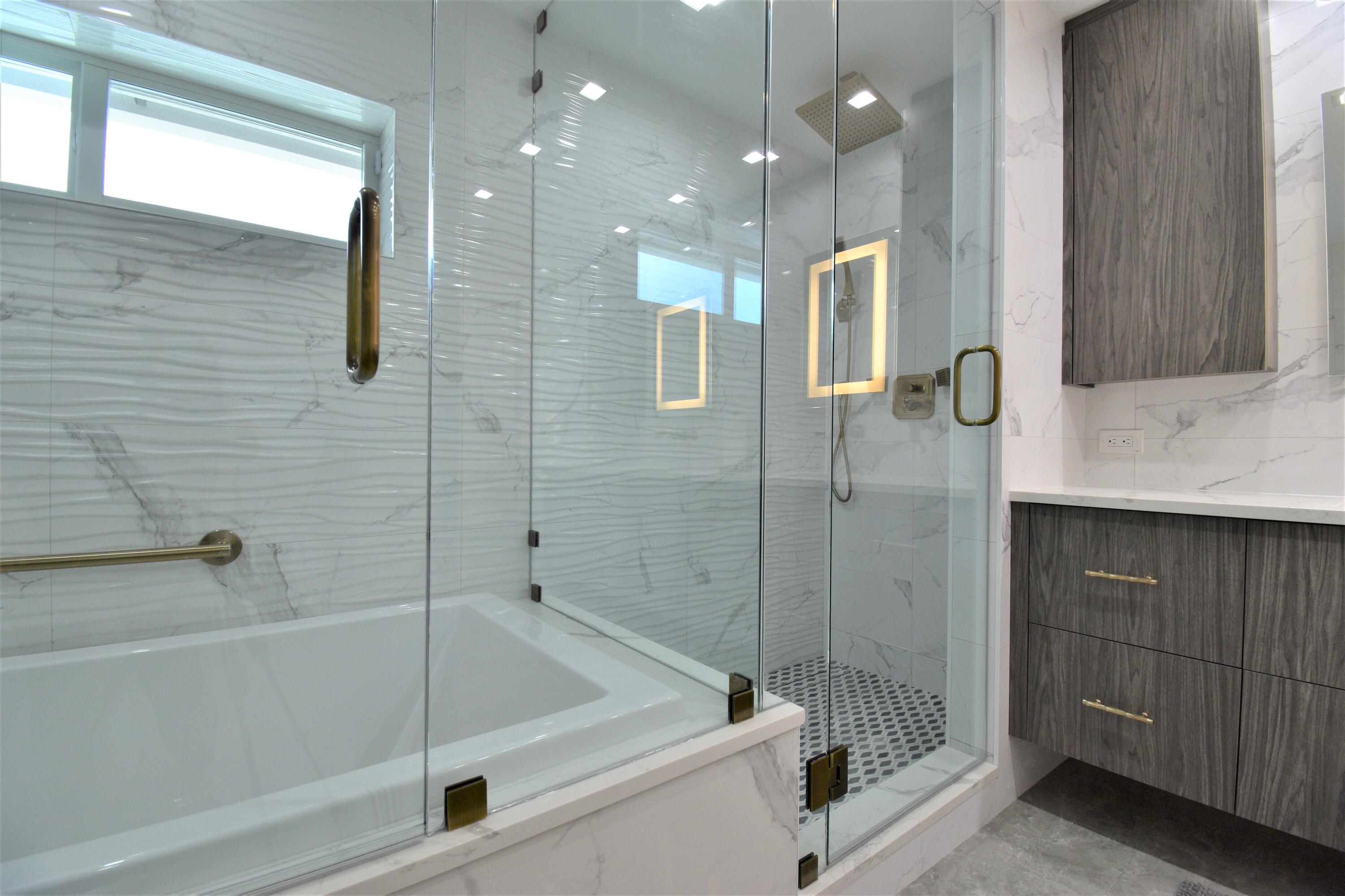 ESTANCIA II OF VIA VERDE - Residential