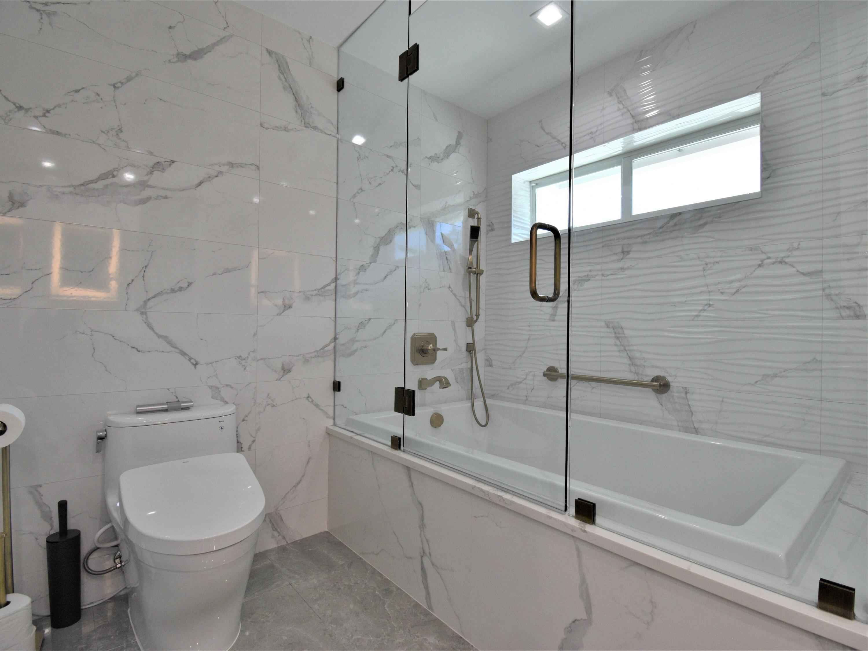 ESTANCIA II OF VIA VERDE - Residential