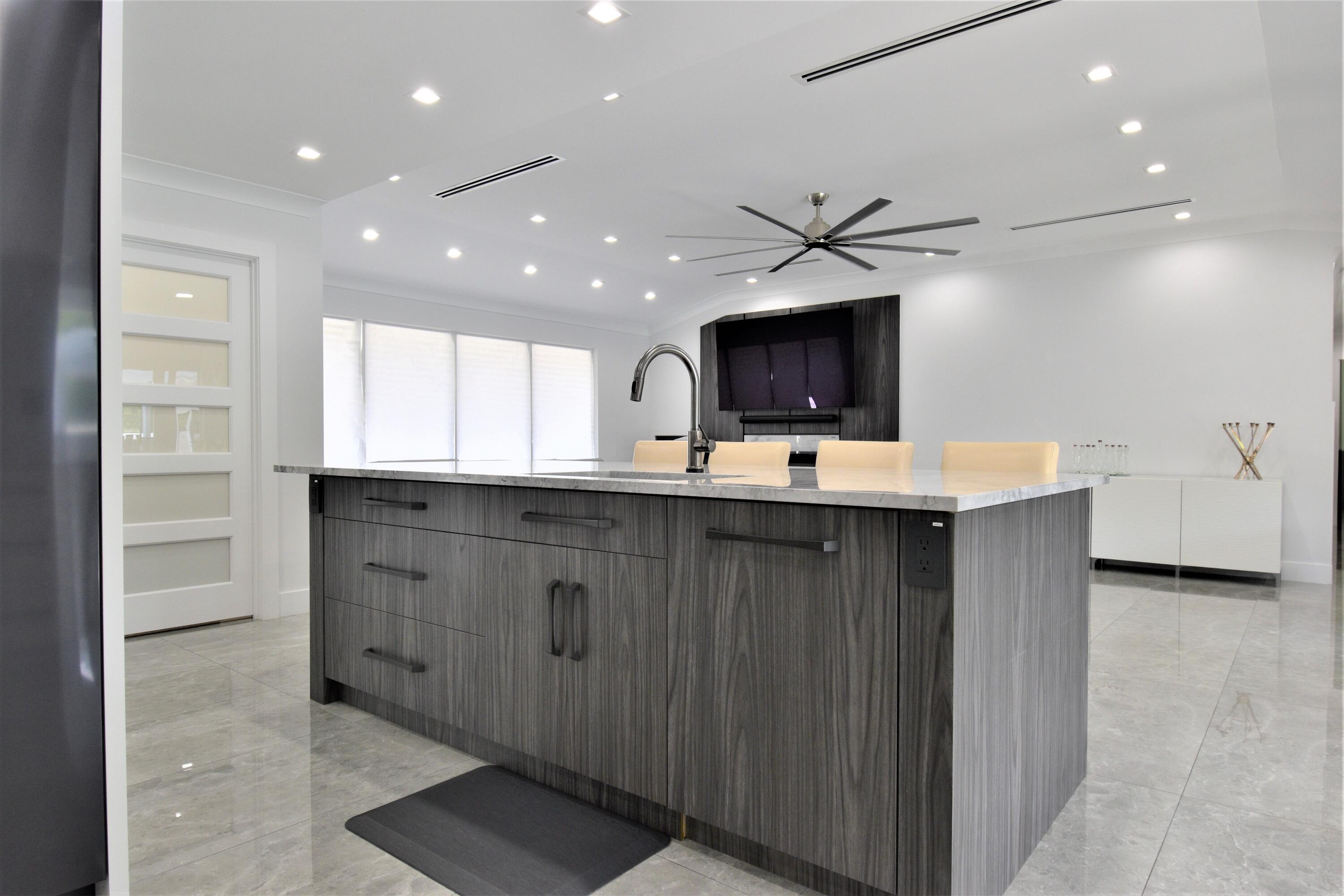 ESTANCIA II OF VIA VERDE - Residential