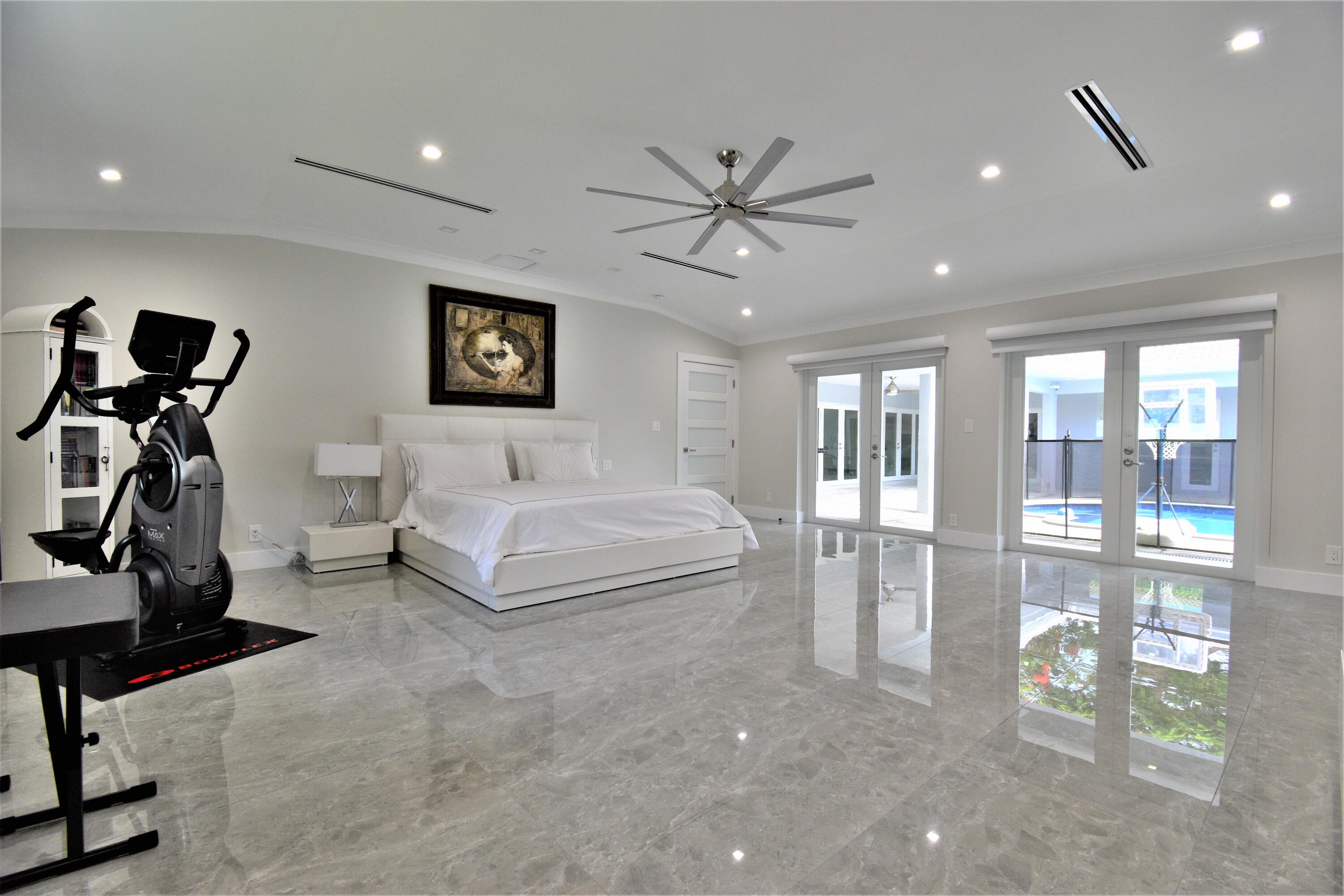 ESTANCIA II OF VIA VERDE - Residential