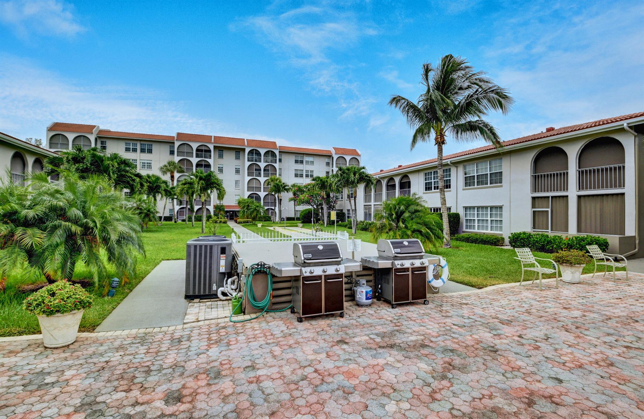 TIERRA DEL SOL CONDO - Residential