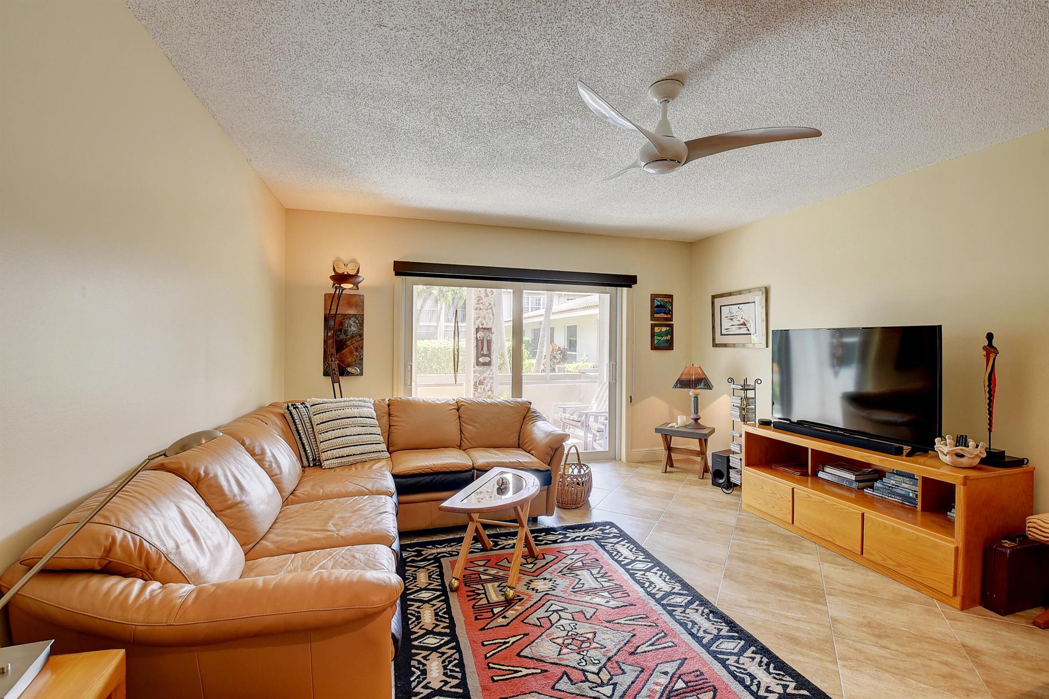 TIERRA DEL SOL CONDO - Residential