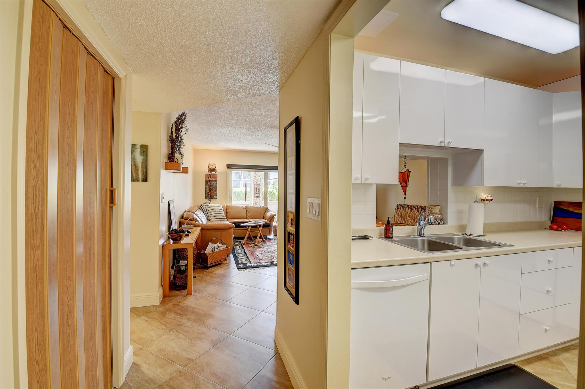 TIERRA DEL SOL CONDO - Residential