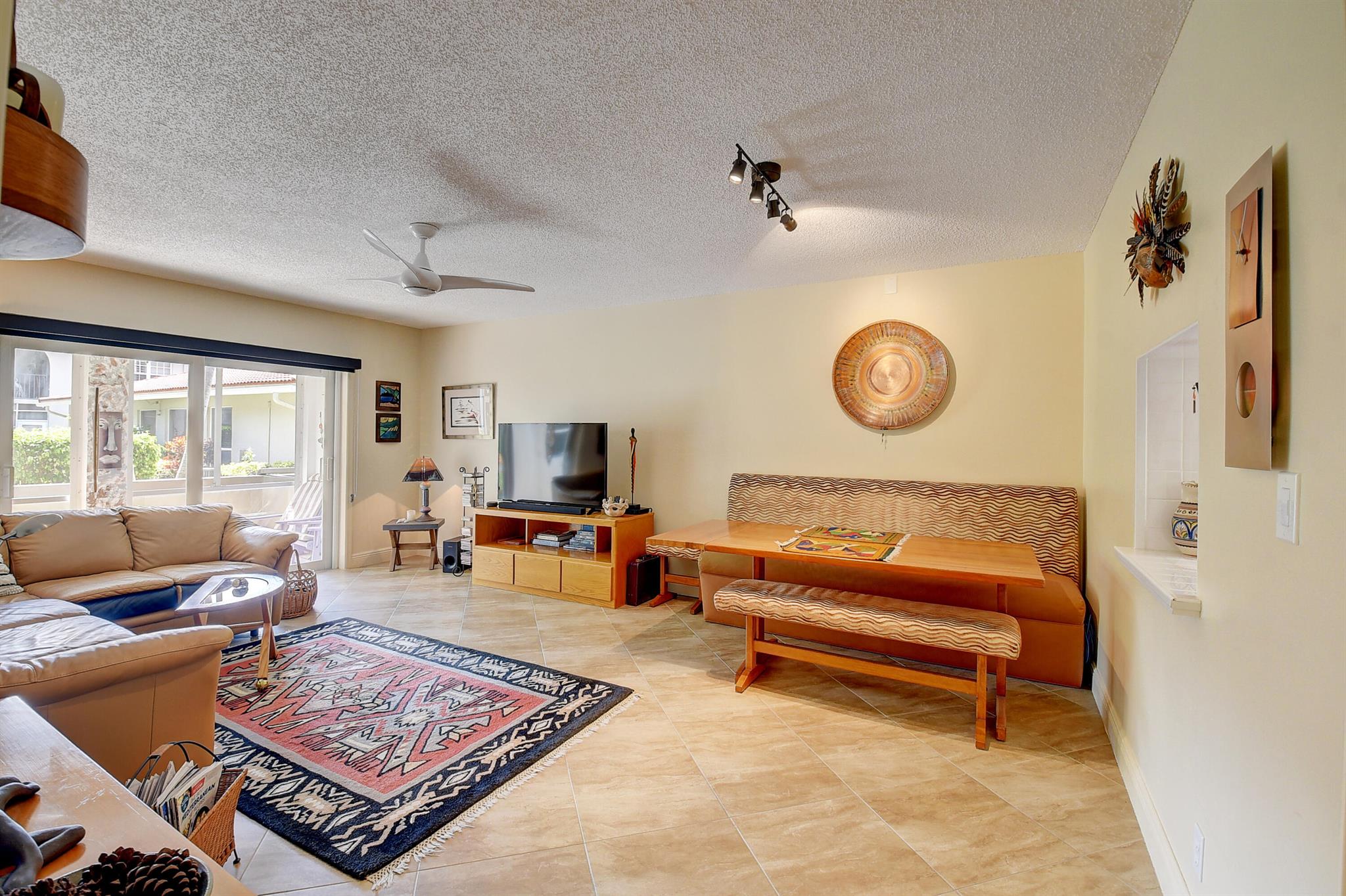 TIERRA DEL SOL CONDO - Residential