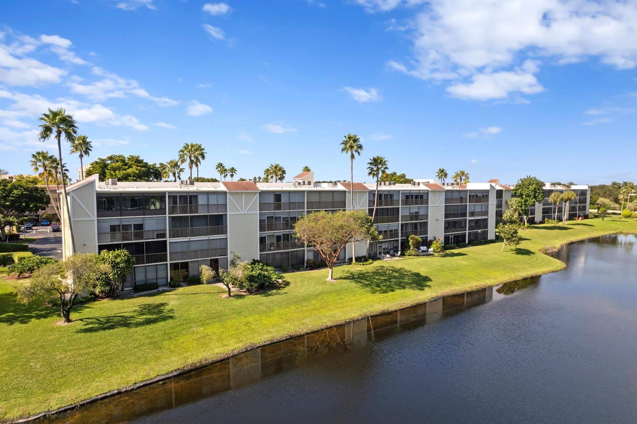 HUNTINGTON LAKES SEC ONE - Residential