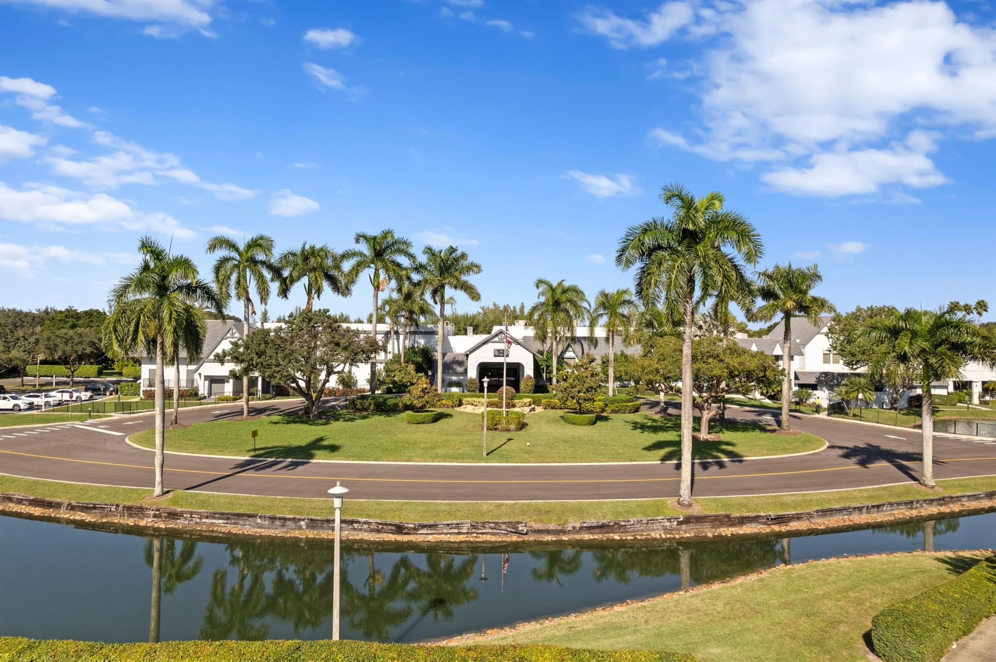 HUNTINGTON LAKES SEC ONE - Residential