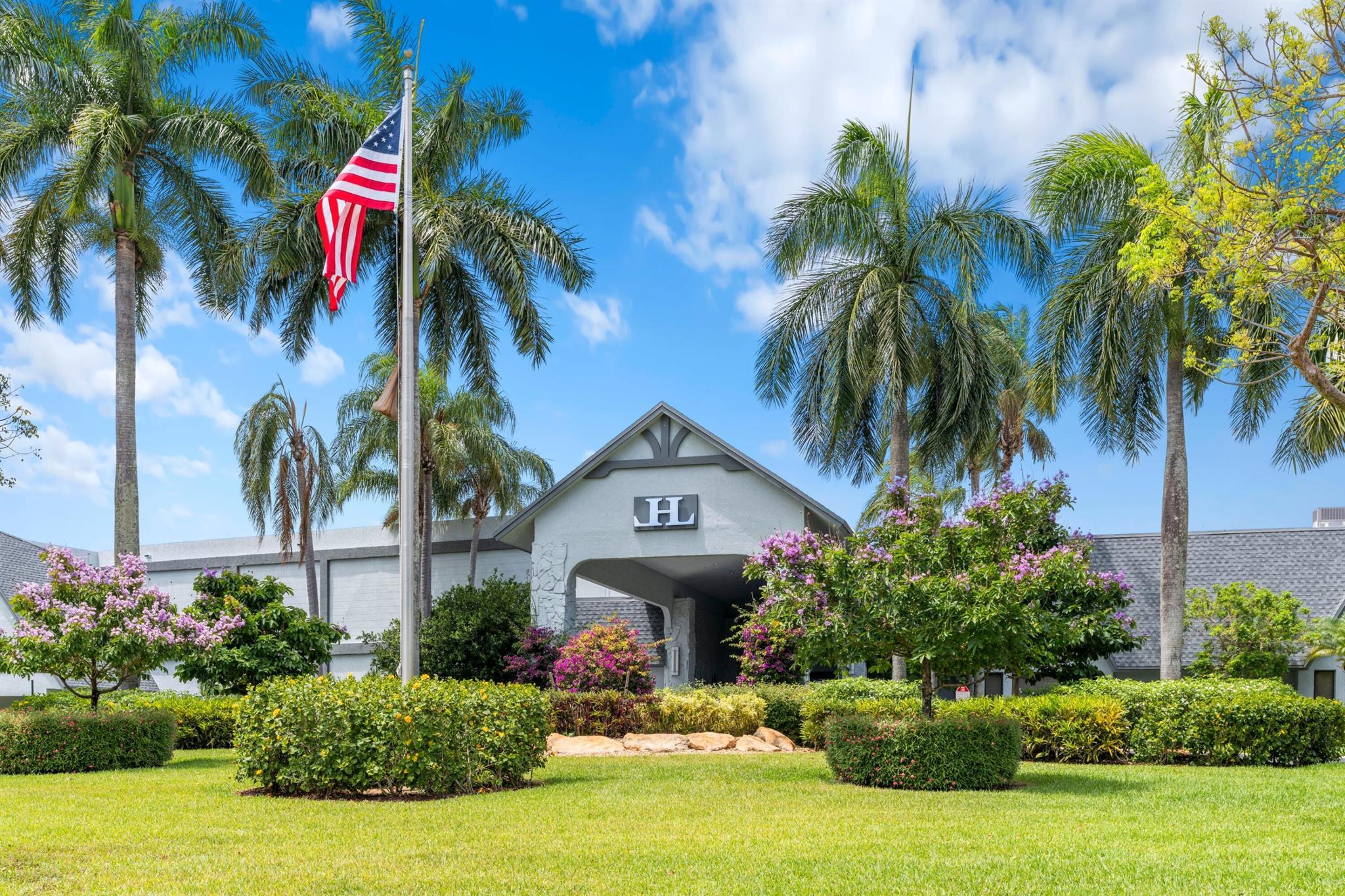 HUNTINGTON LAKES SEC ONE - Residential