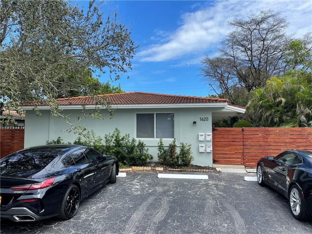 Photo of 1620 NE 20th Avenue, Fort Lauderdale, FL 33305 (MLS # F10546799)