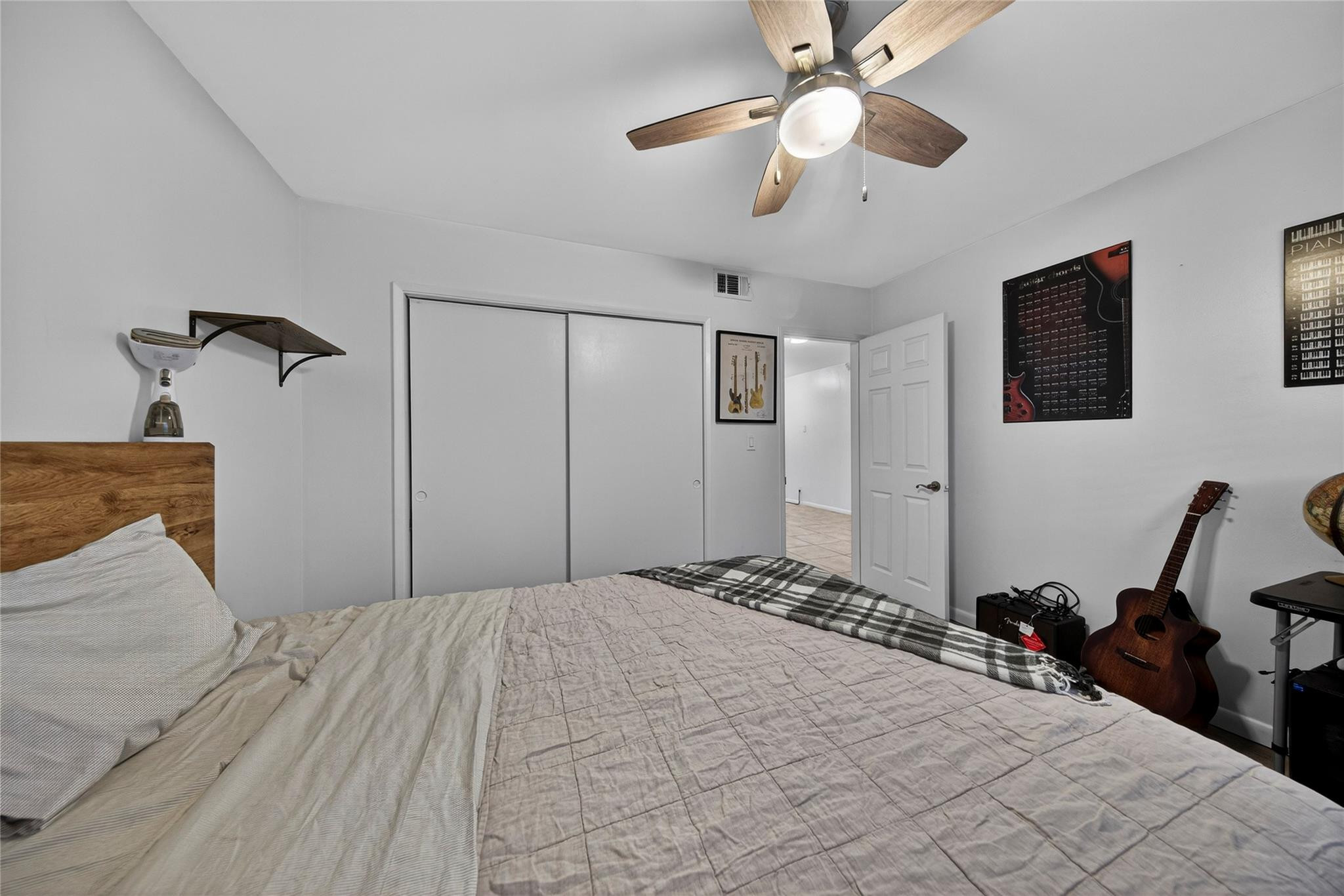 LAUDER-GATE - Residential Income