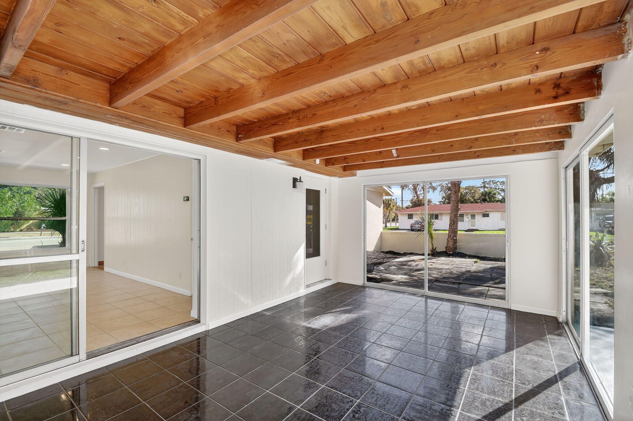 PARK MANOR 3 - Residential