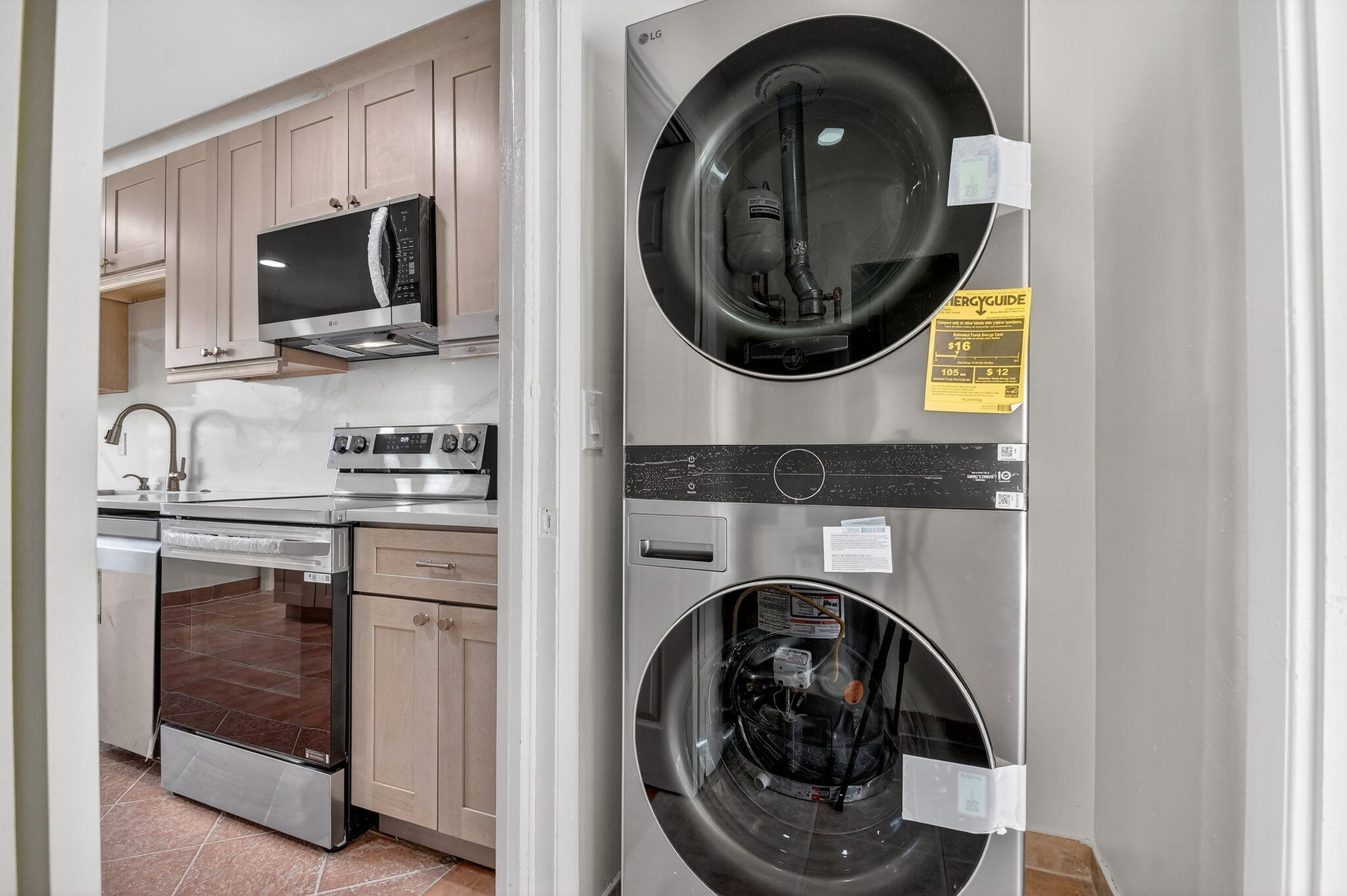 PARK MANOR 3 - Residential