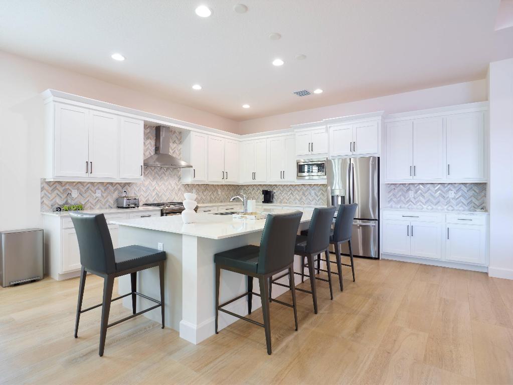 Riverland - Valencia Walk - Residential