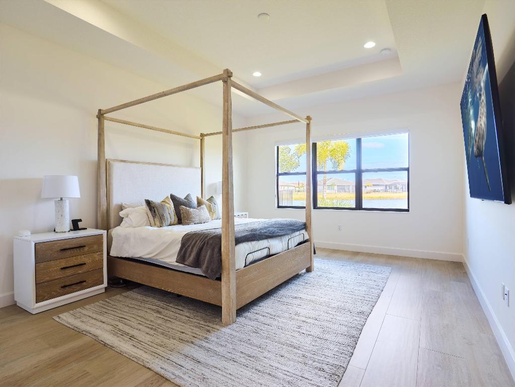 Riverland - Valencia Walk - Residential