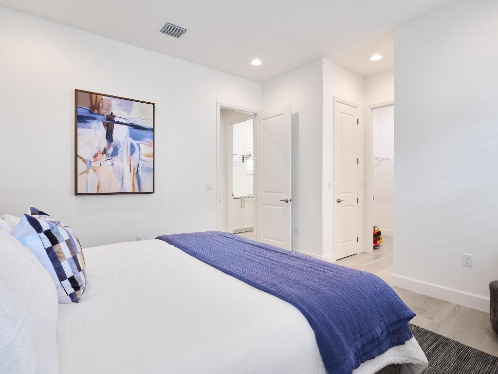 Riverland - Valencia Walk - Residential