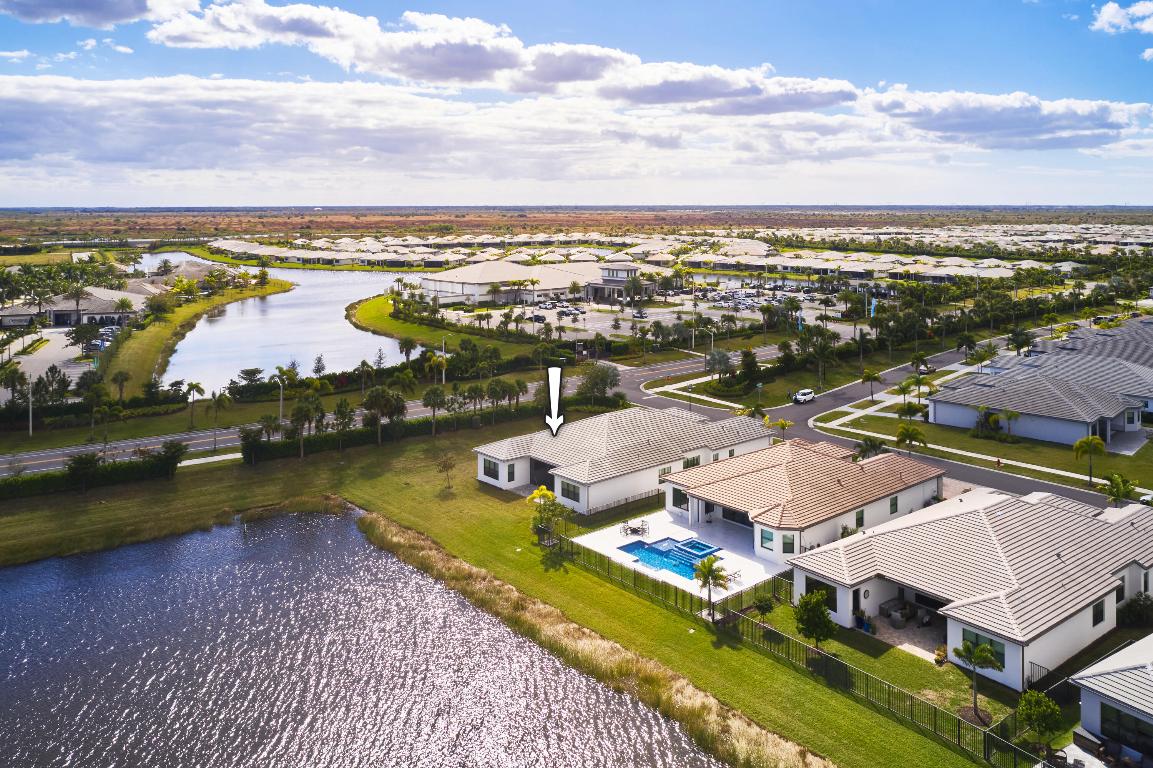 Riverland - Valencia Walk - Residential