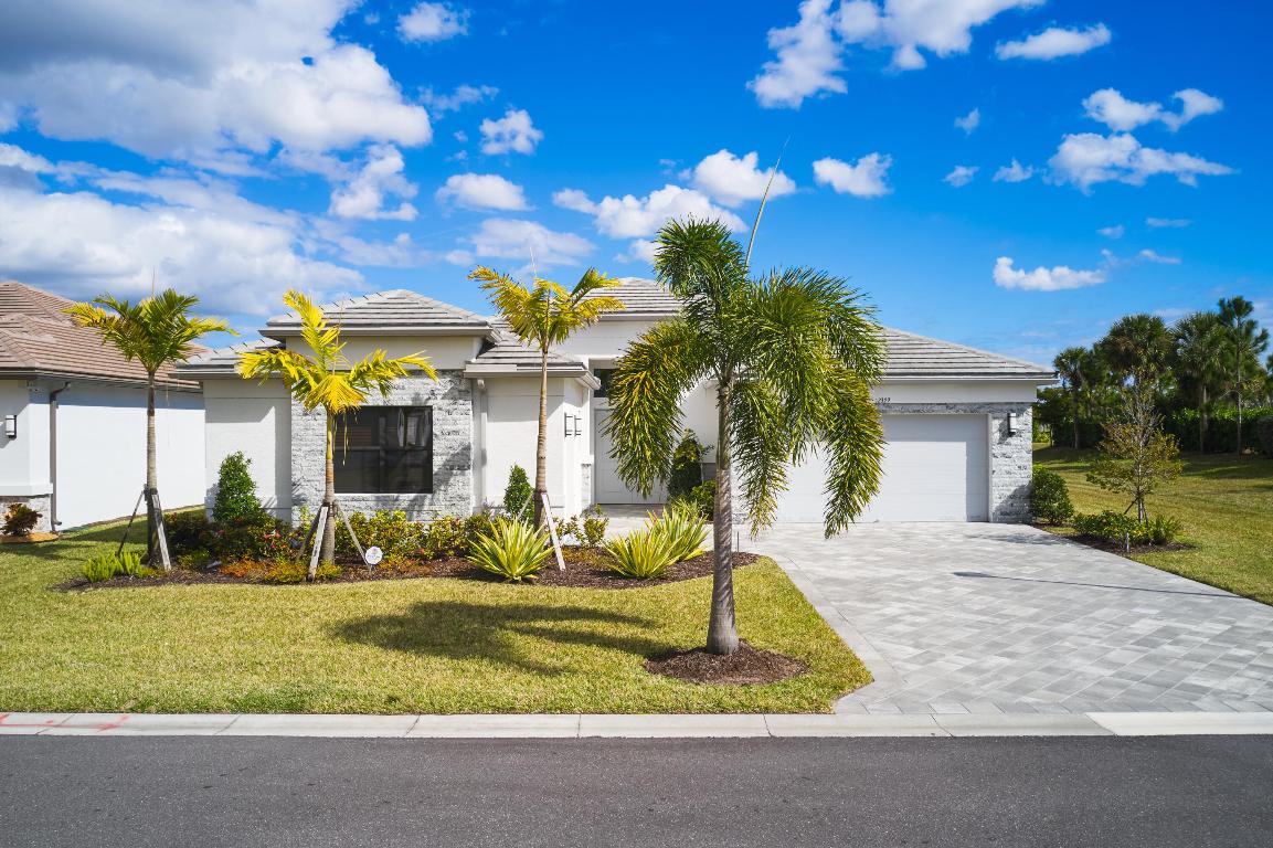 Riverland - Valencia Walk - Residential