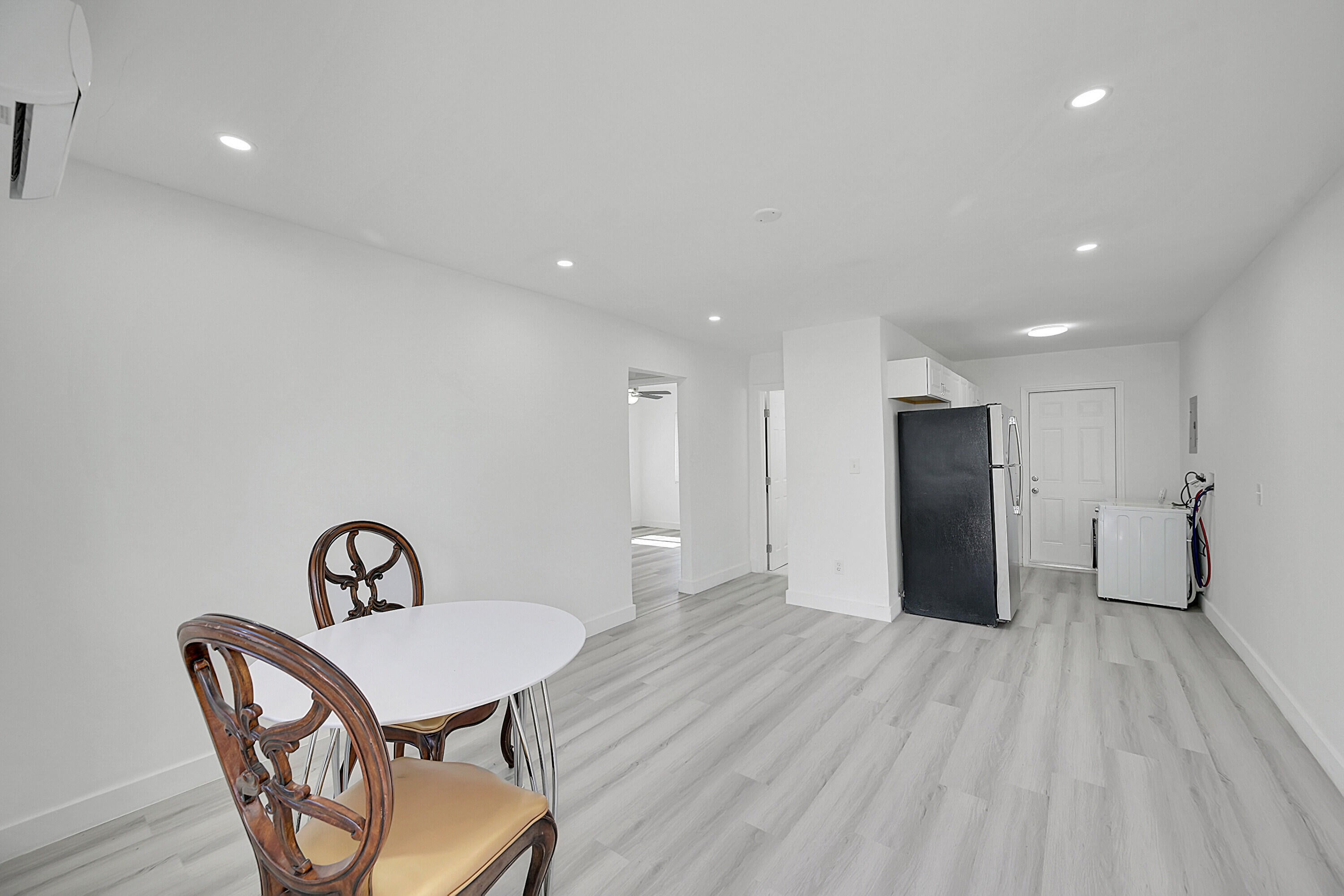 1157 W 36TH Street 2