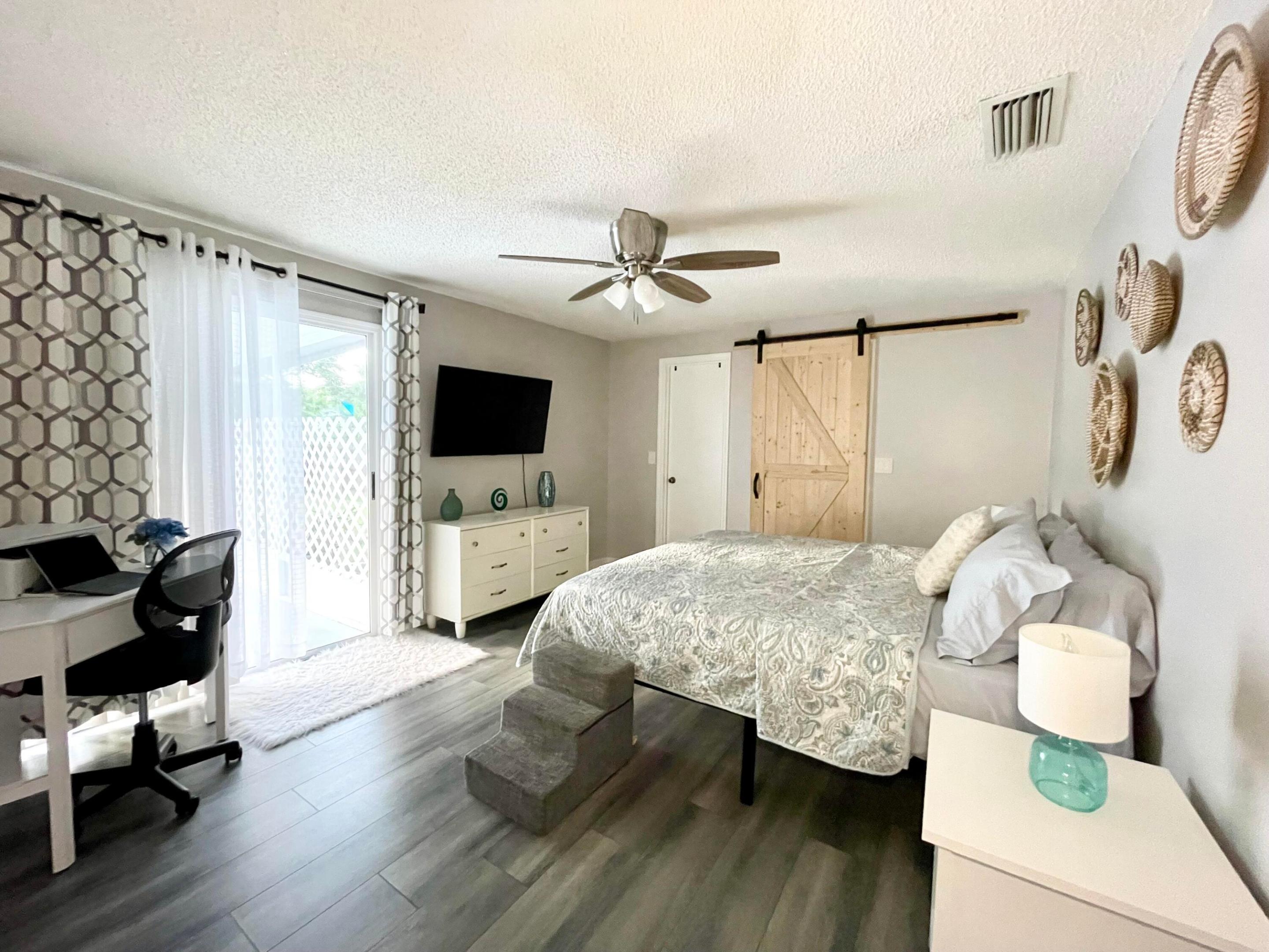 PORT ST LUCIE SECTION 4 - Residential