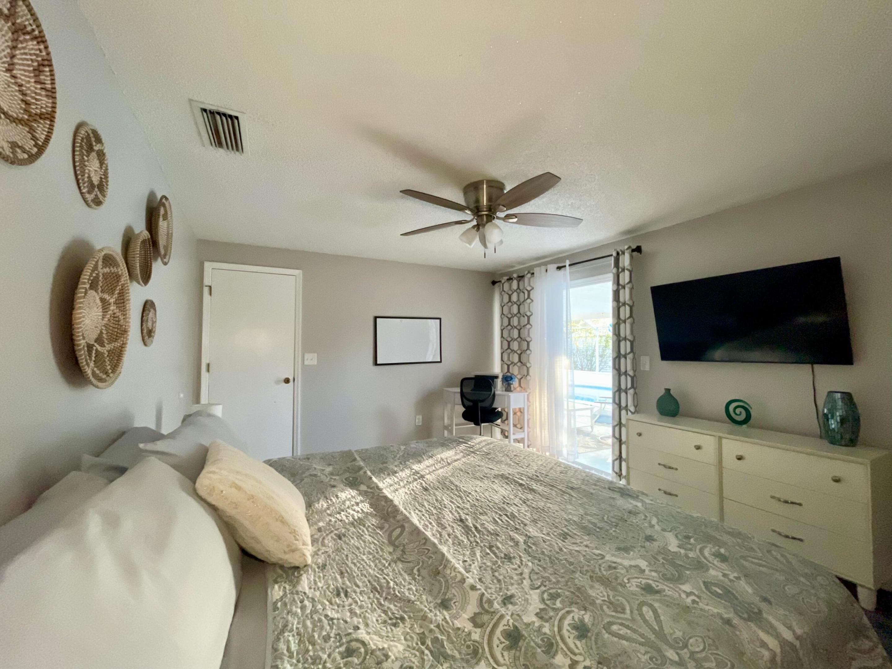 PORT ST LUCIE SECTION 4 - Residential