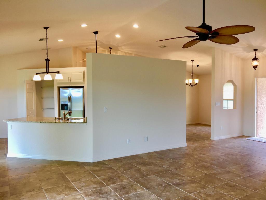 PORT ST LUCIE SECTION 46 1ST REPLAT - Residential