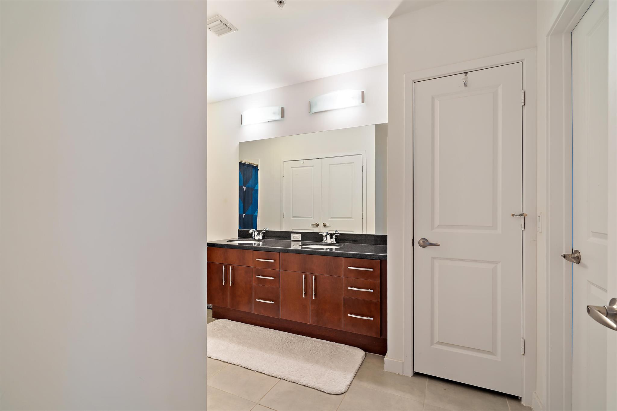 EDGE CONDO - Residential Lease