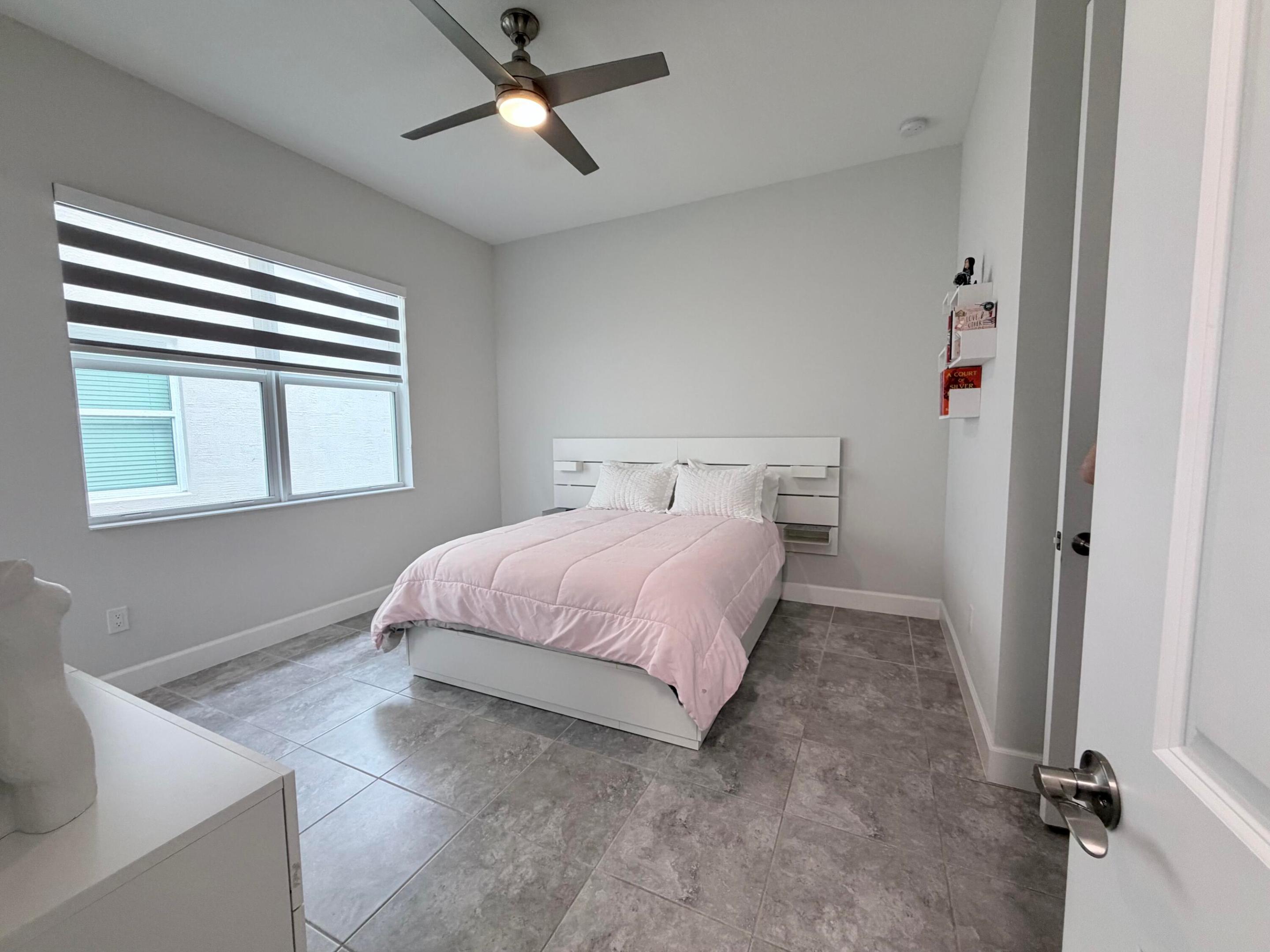 GROVES OF WESTLAKE - Residential