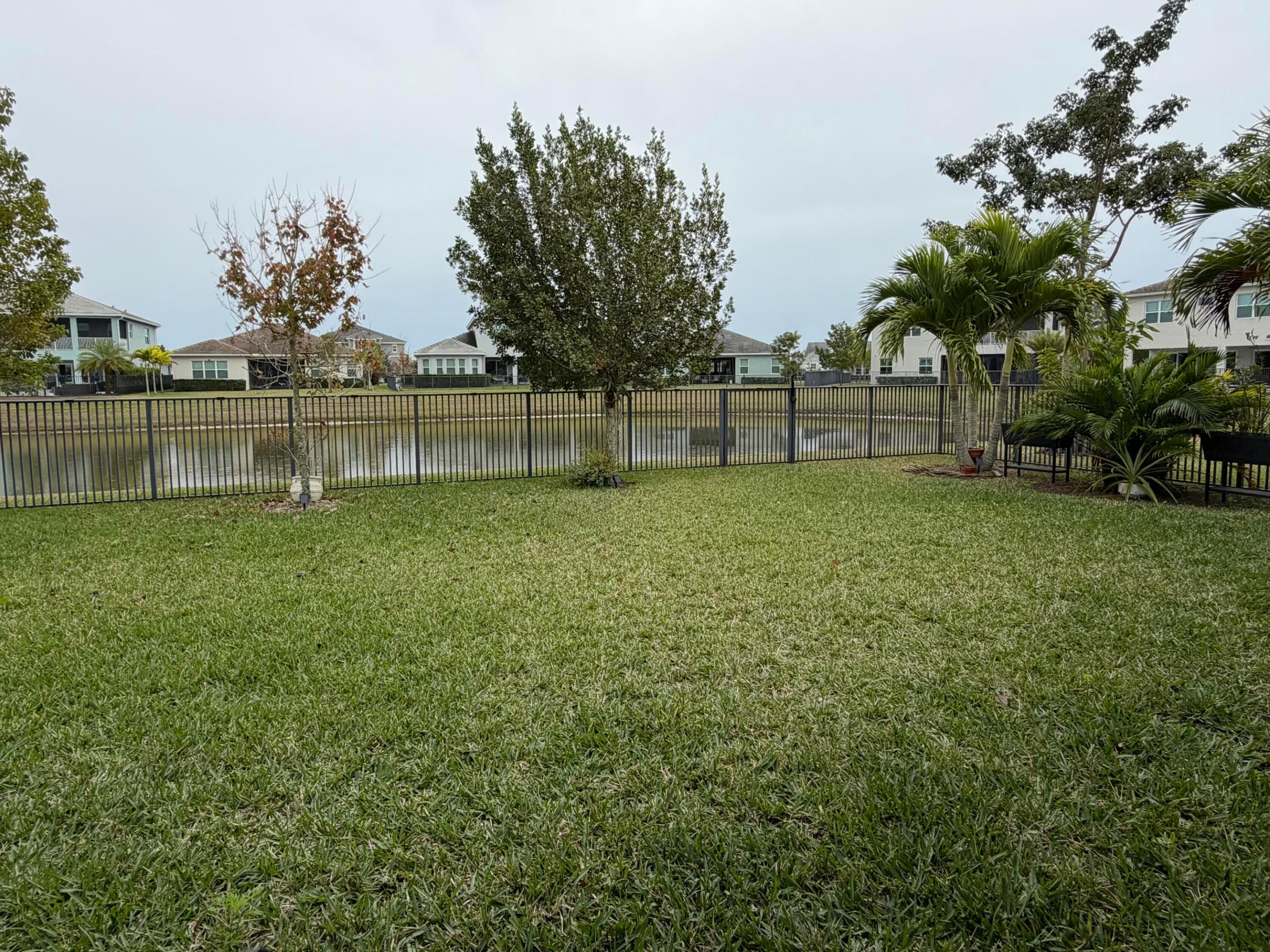 GROVES OF WESTLAKE - Residential