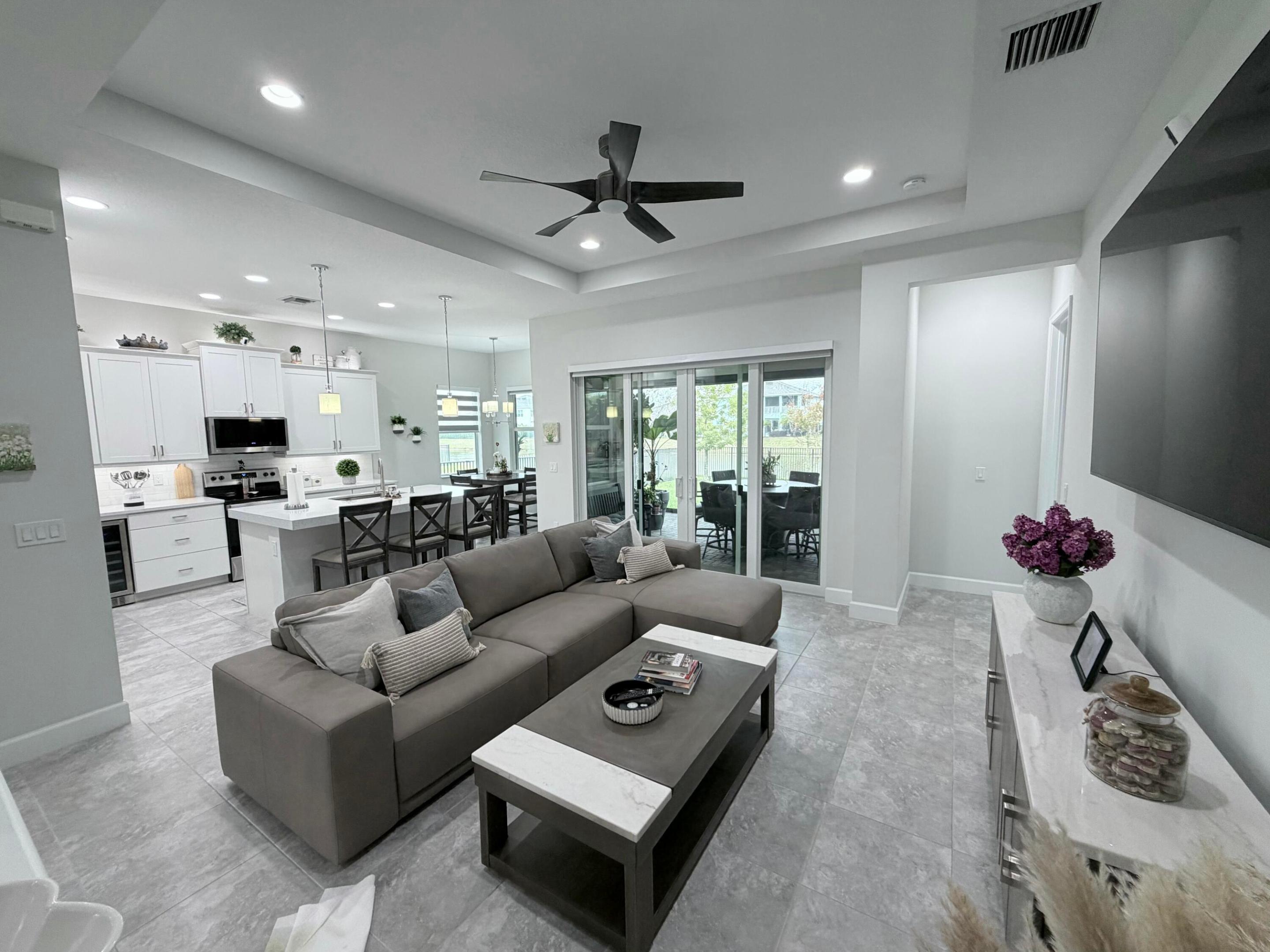 GROVES OF WESTLAKE - Residential