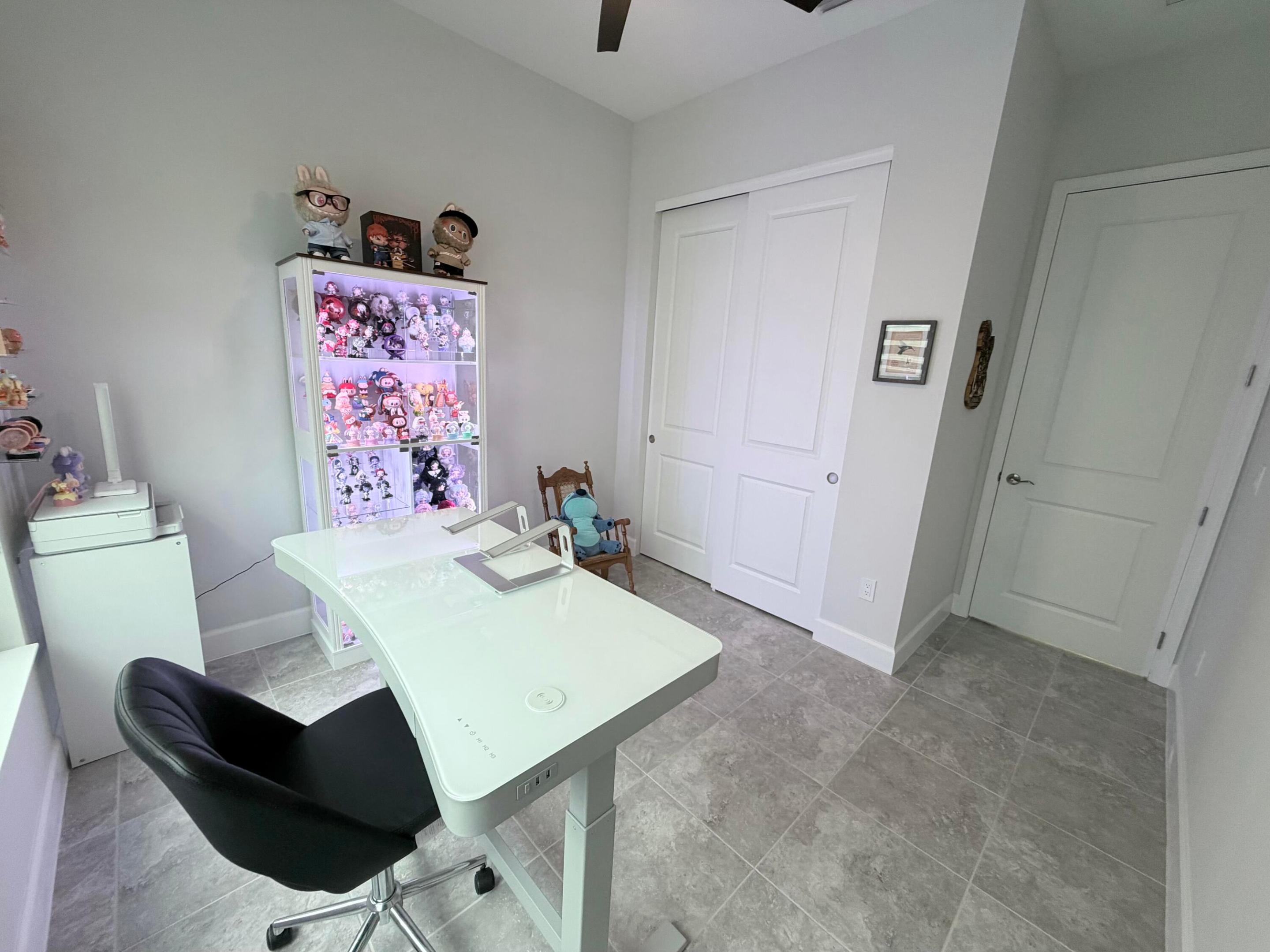 GROVES OF WESTLAKE - Residential