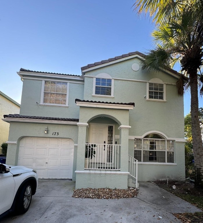 West Glen Manor 145-7 B - Residential