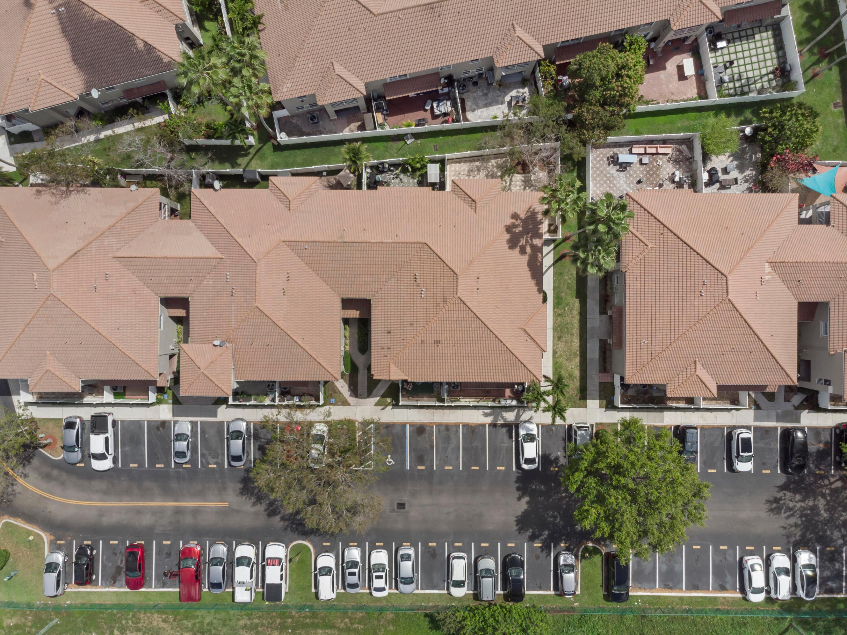 SOMERSET FOUR REPLAT - Residential