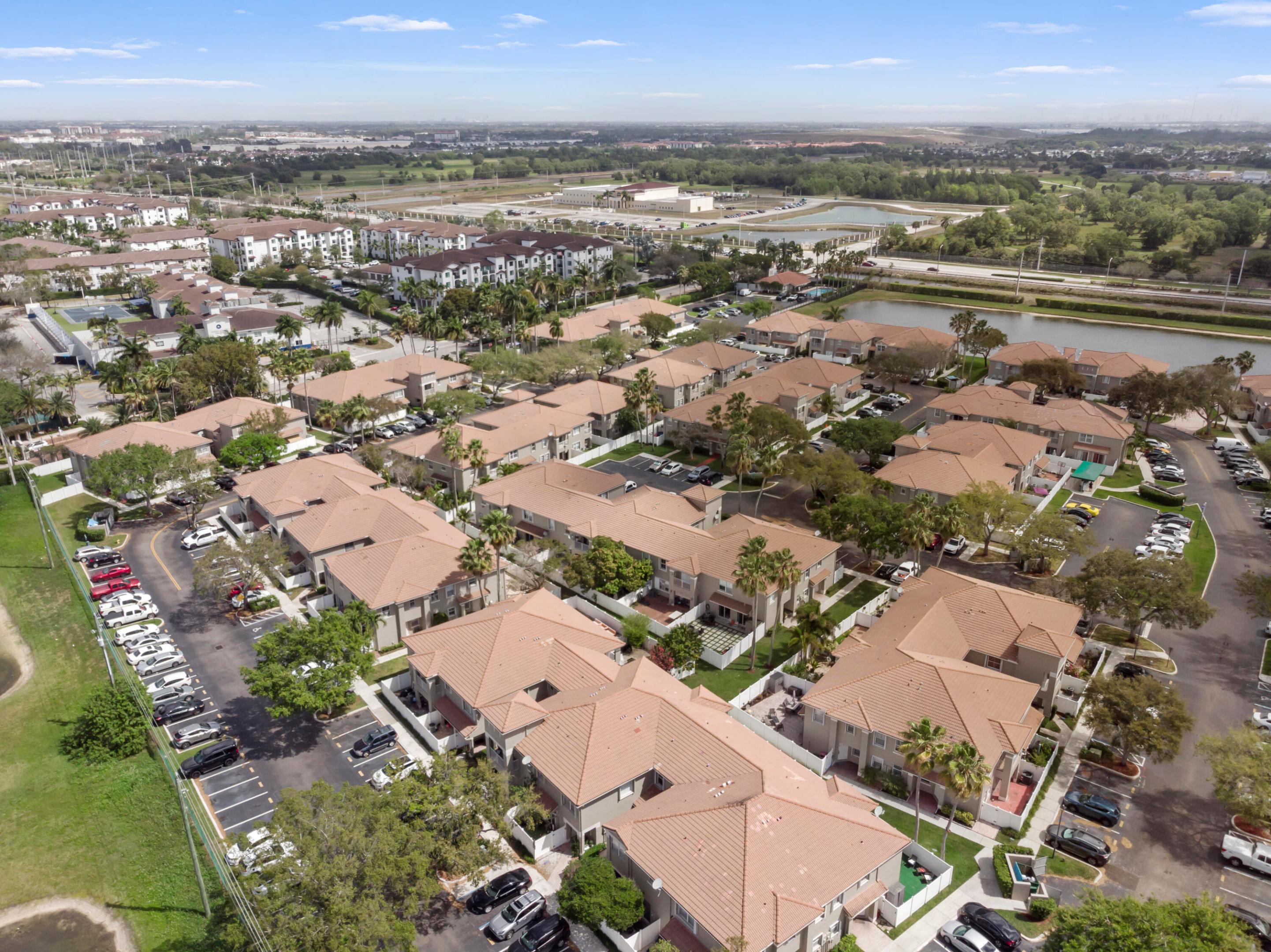 SOMERSET FOUR REPLAT - Residential