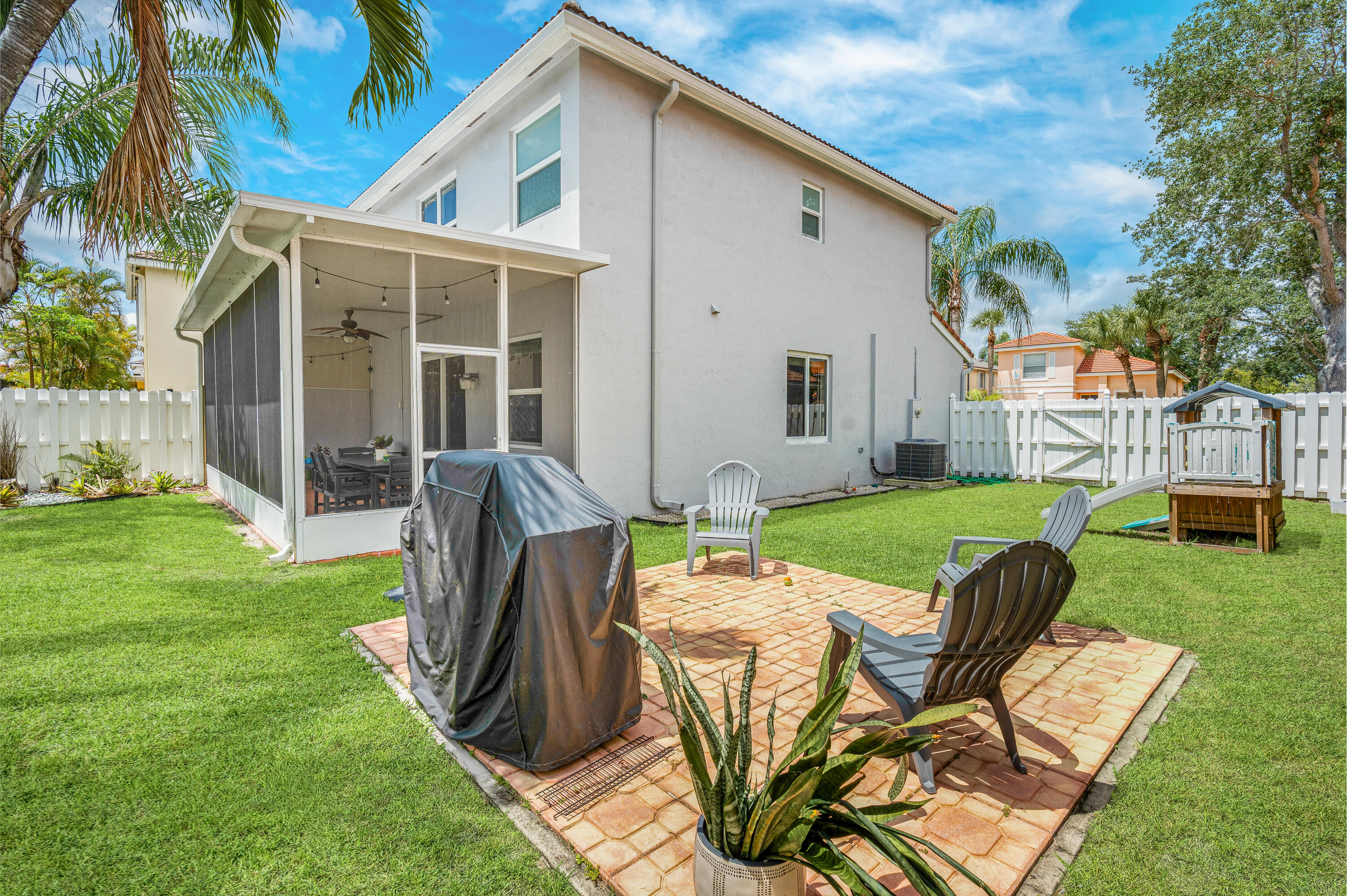 BALMORAL COUNTRY CLUB LACUNA POD C - Residential